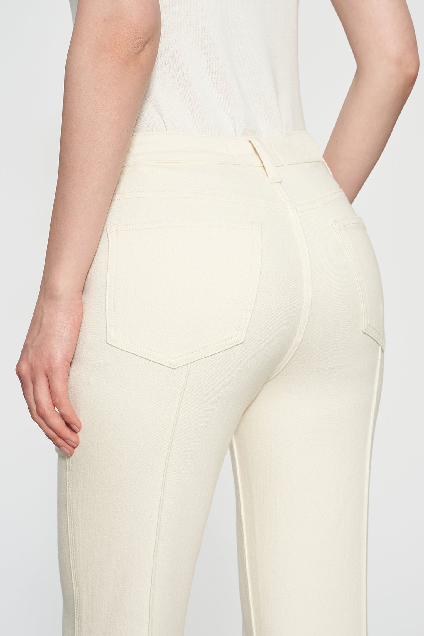 ROSE HIGH RISE FLARE LEG