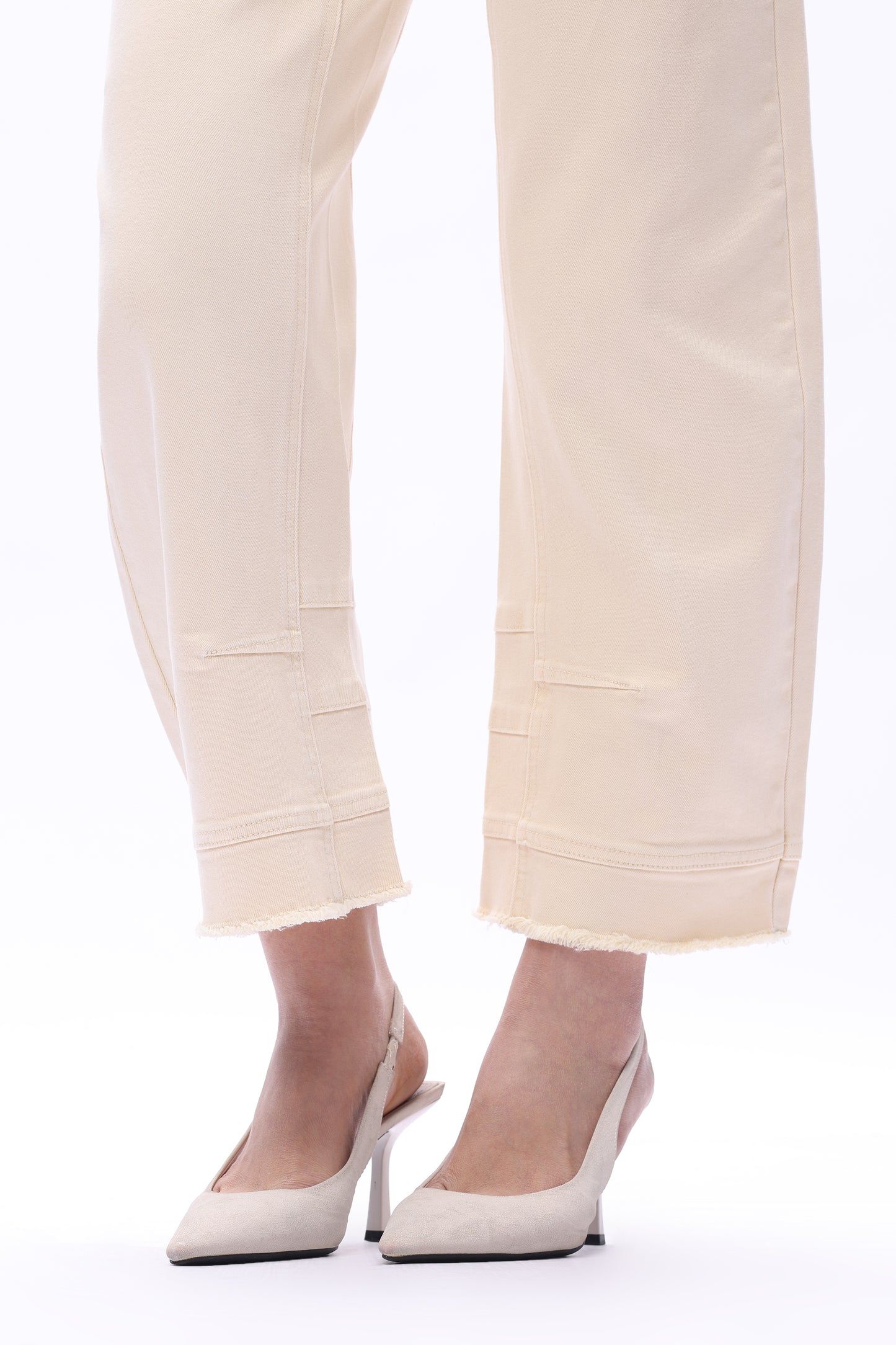 MID RISE BARREL LEG DENIM JEANS 27''