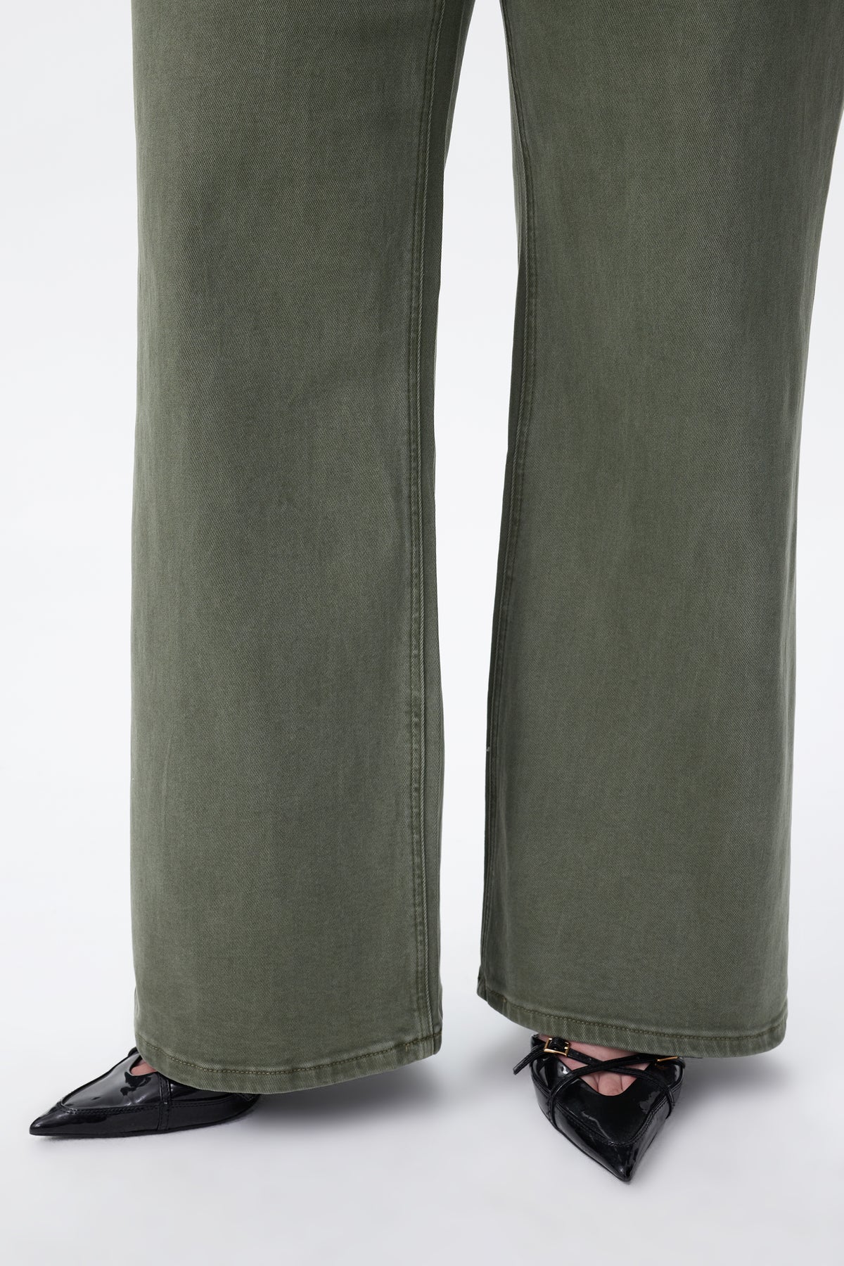PLUS MID RISE STRAIGHT BYT5198-P GREEN
