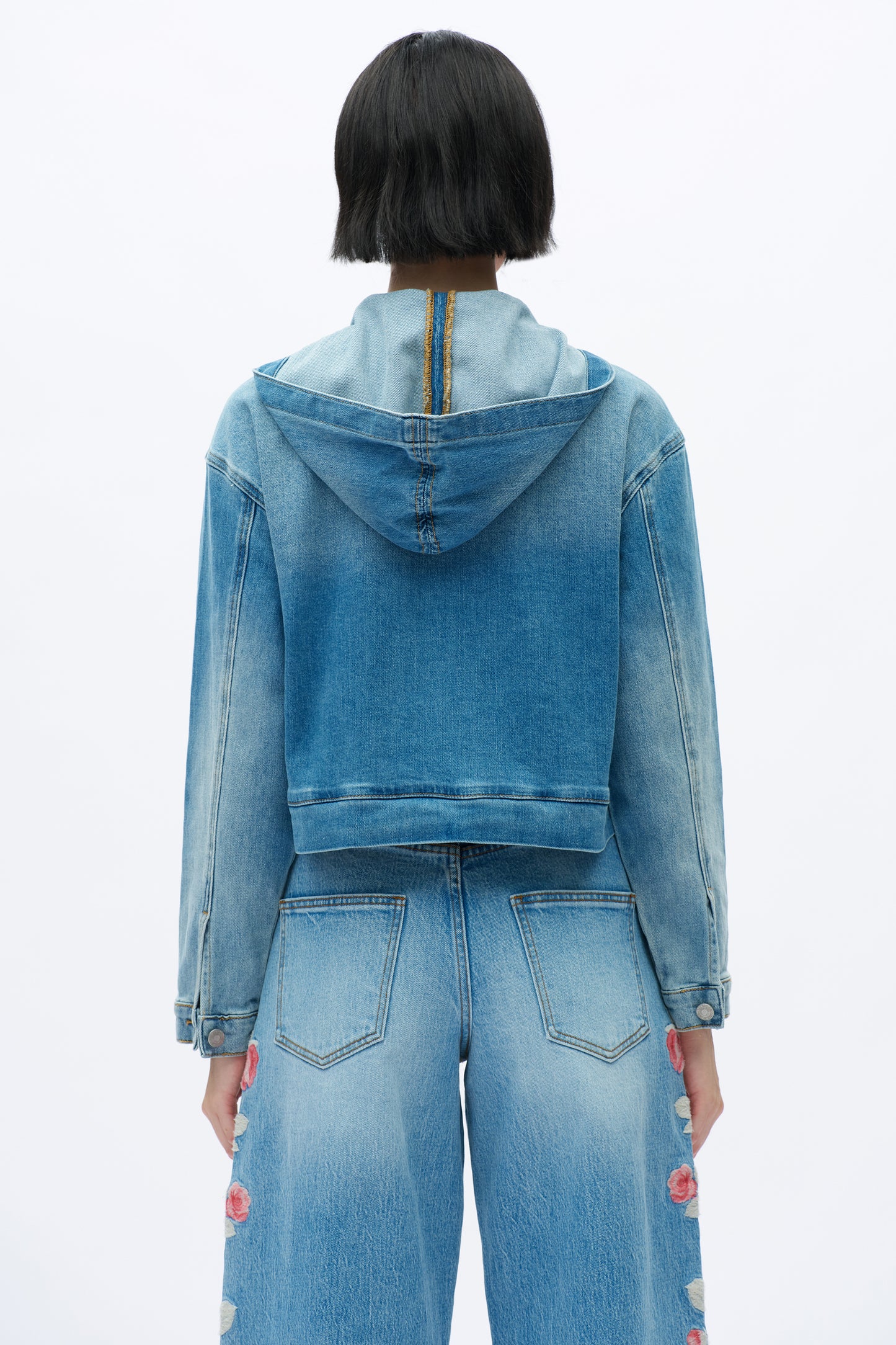 CROPPED HOODIE