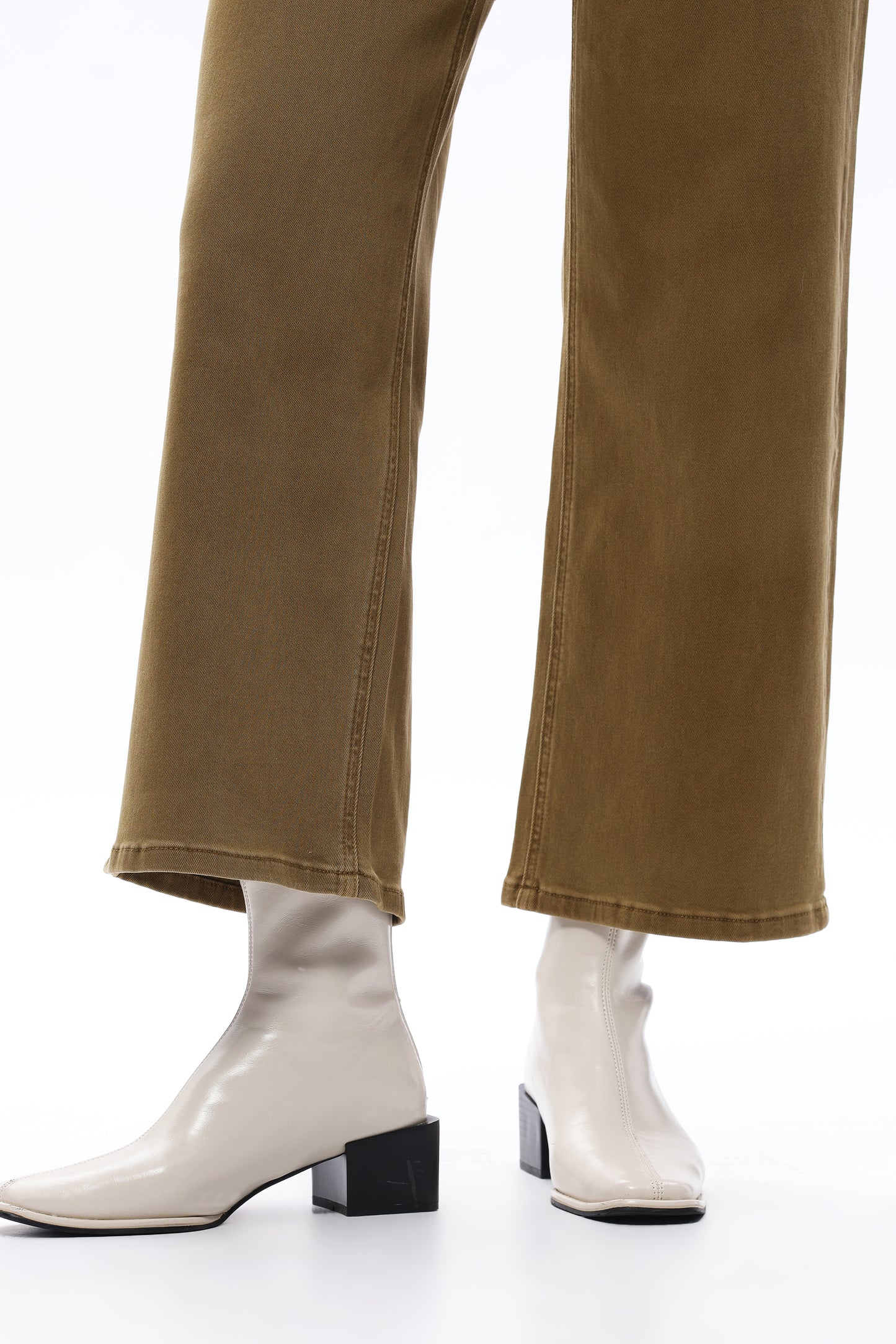 MID RISE STRAIGHT BYT5198 CAMEL