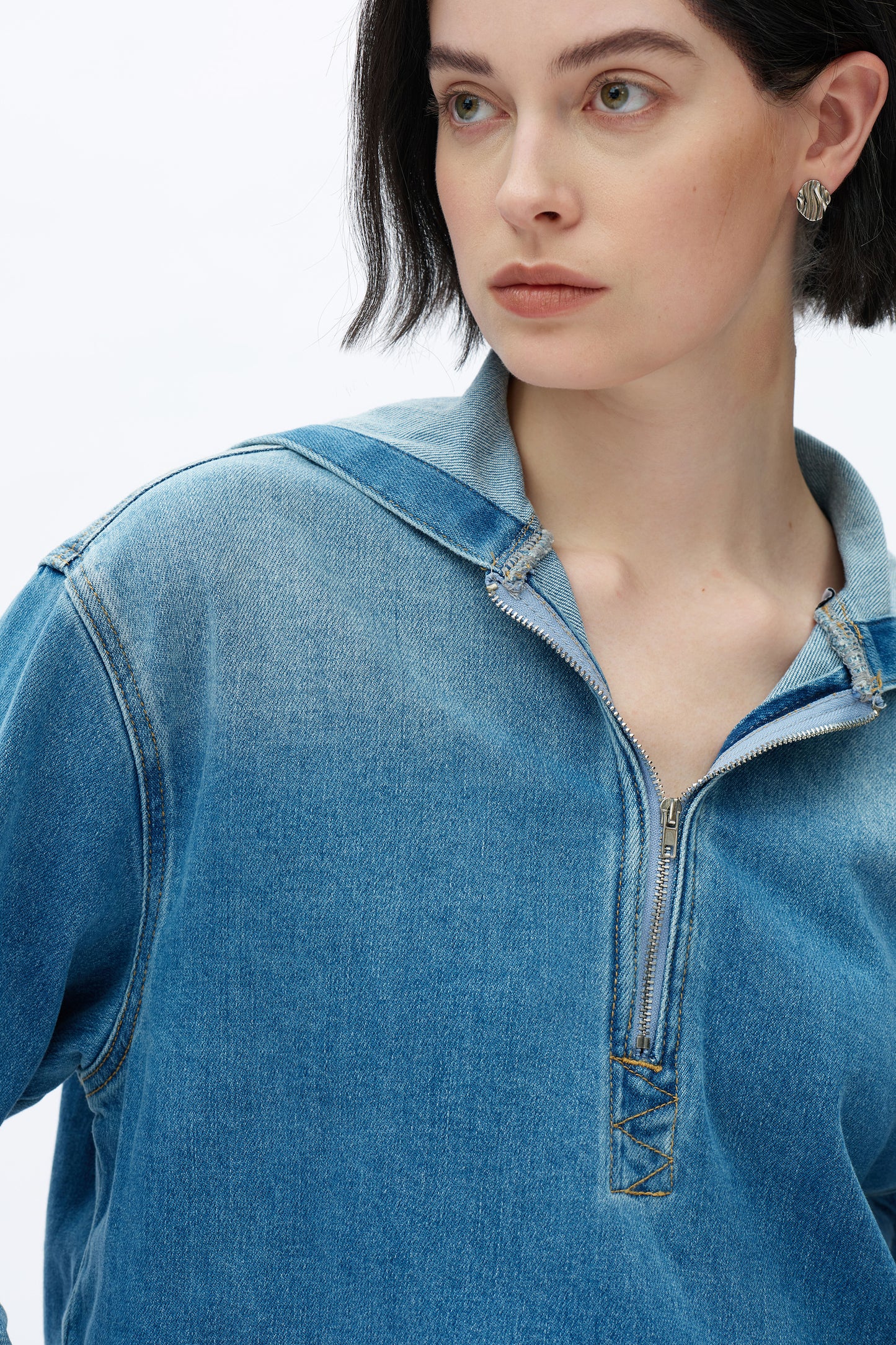 CROPPED HOODIE