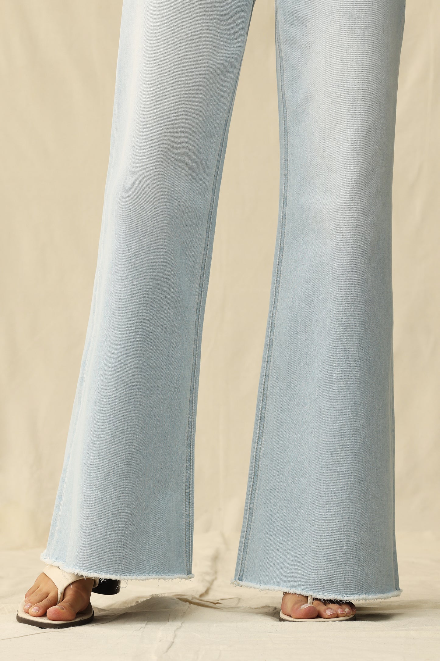 PLUS MID RISE WIDE LEG