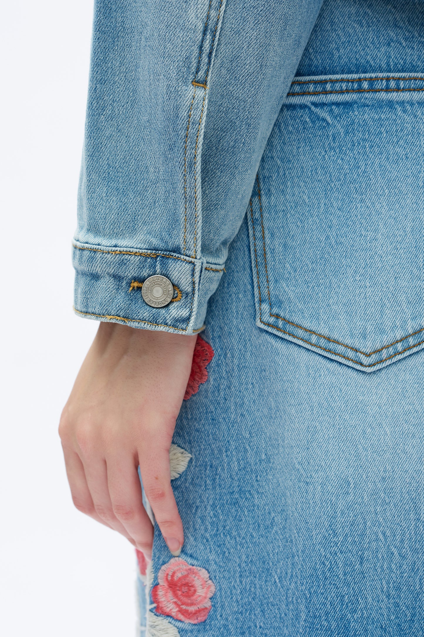 CROPPED HOODIE