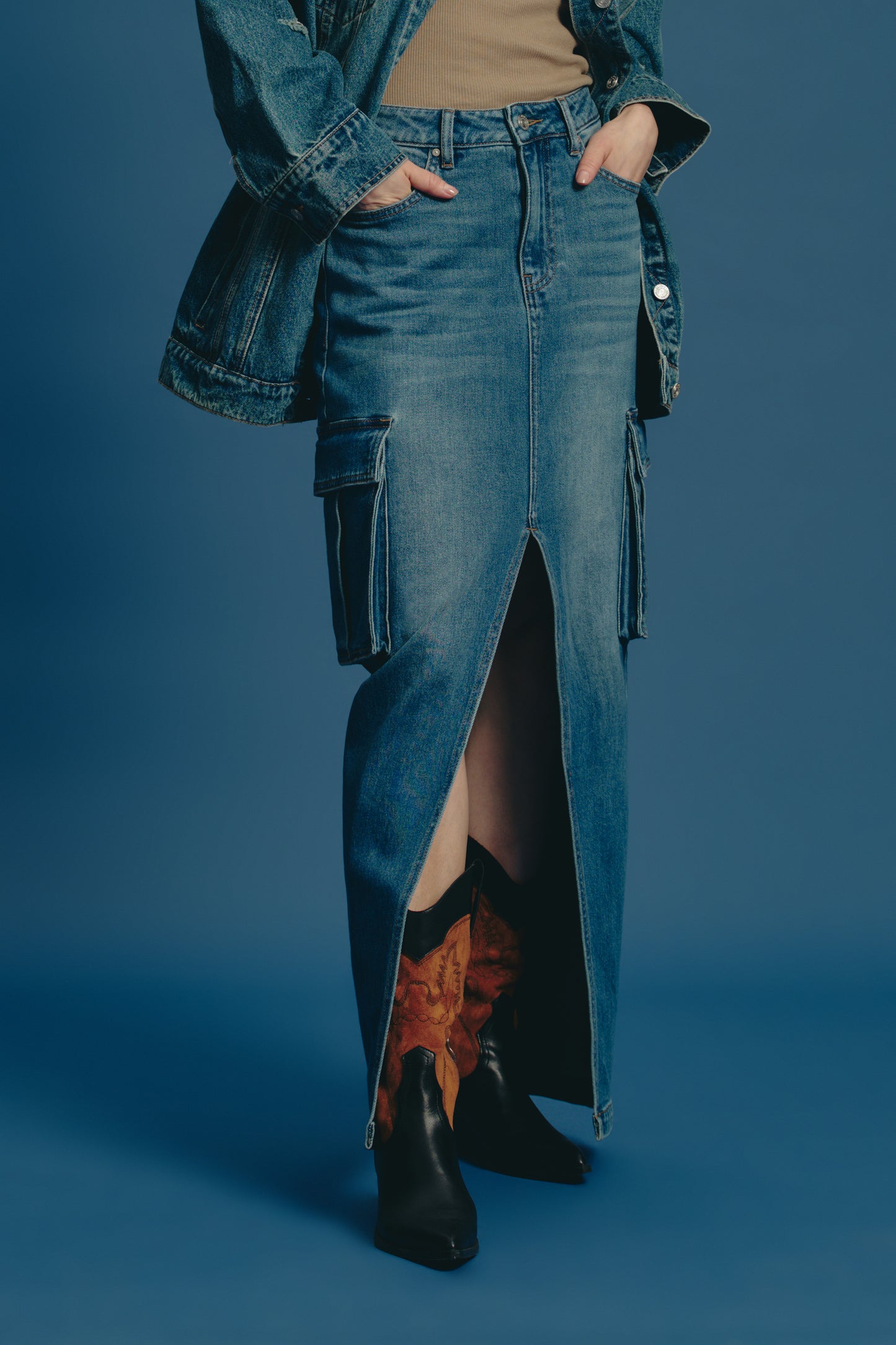 MID RISE CARGO MAXI SKIRT