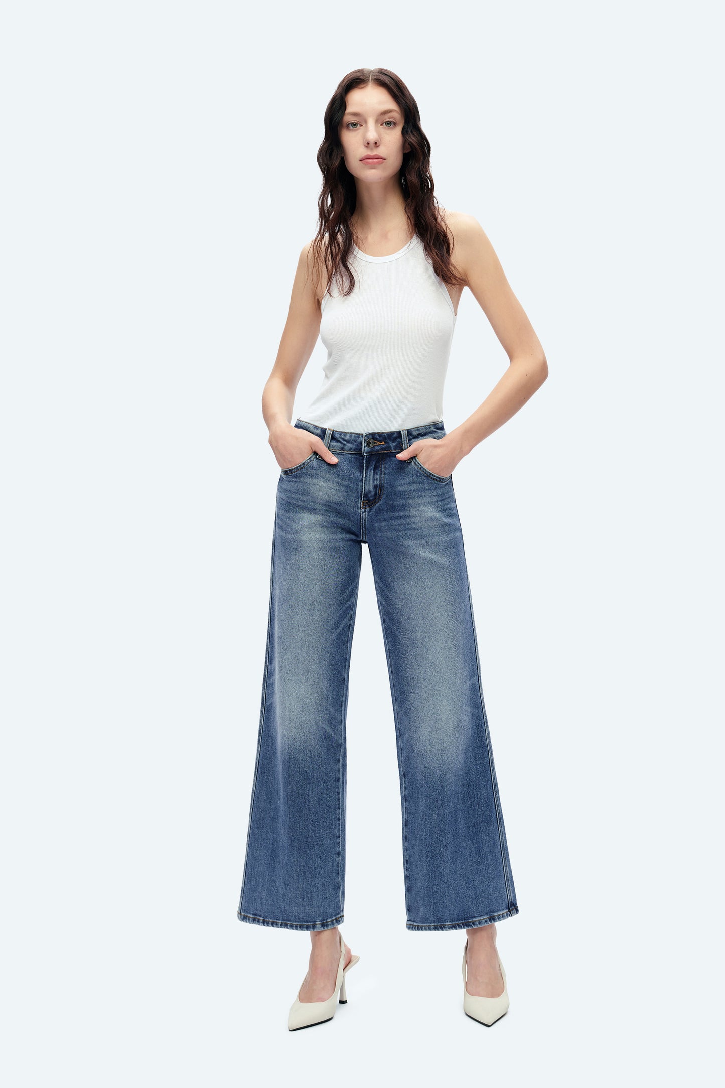 KRISTY MID RISE STRAIGHT