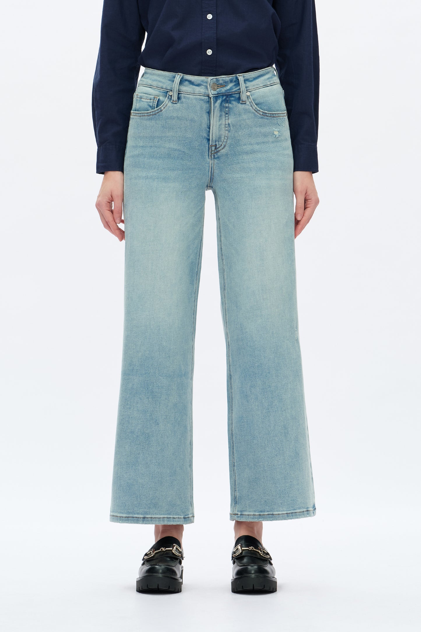 LISA MID RISE WIDE LEG