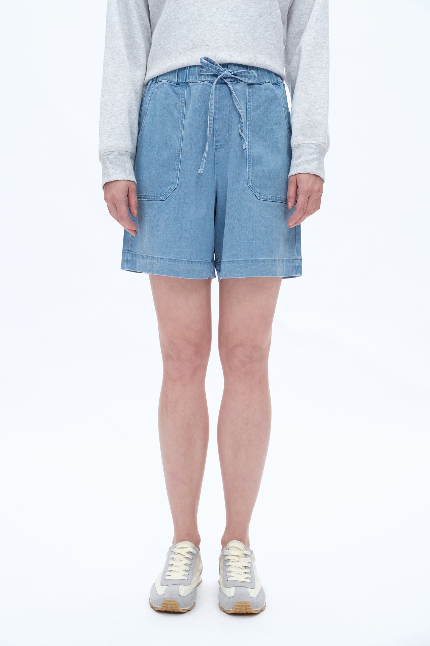 HIGH RISE SHORTS