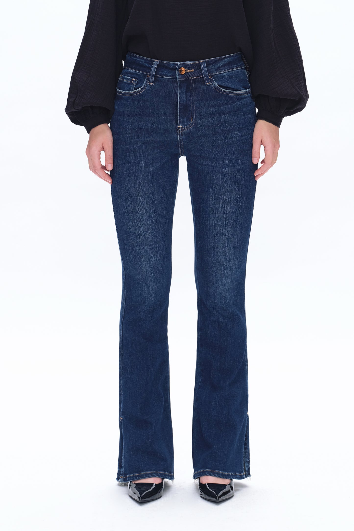 HIGH RISE FLARE LEG