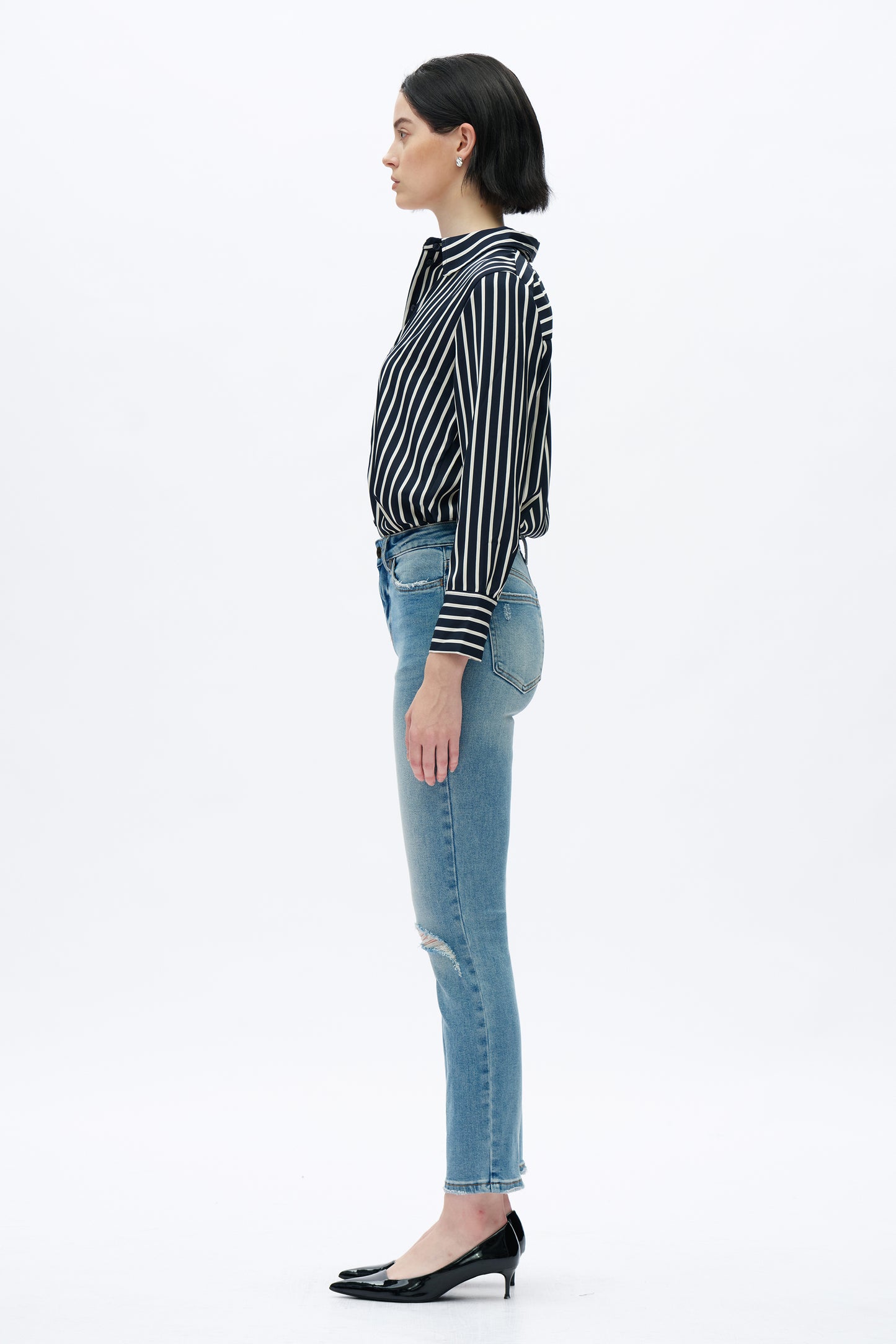 MID RISE VINTAGE STRAIGHT