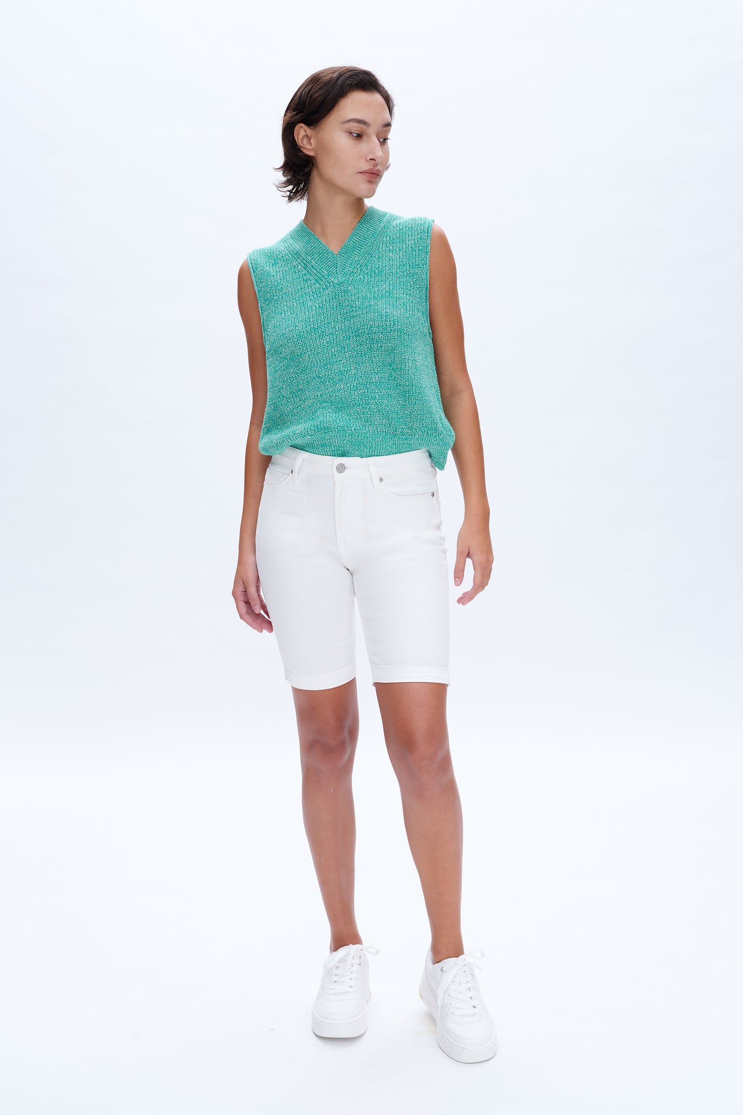 BETSY MID RISE BERMUDA SHORTS