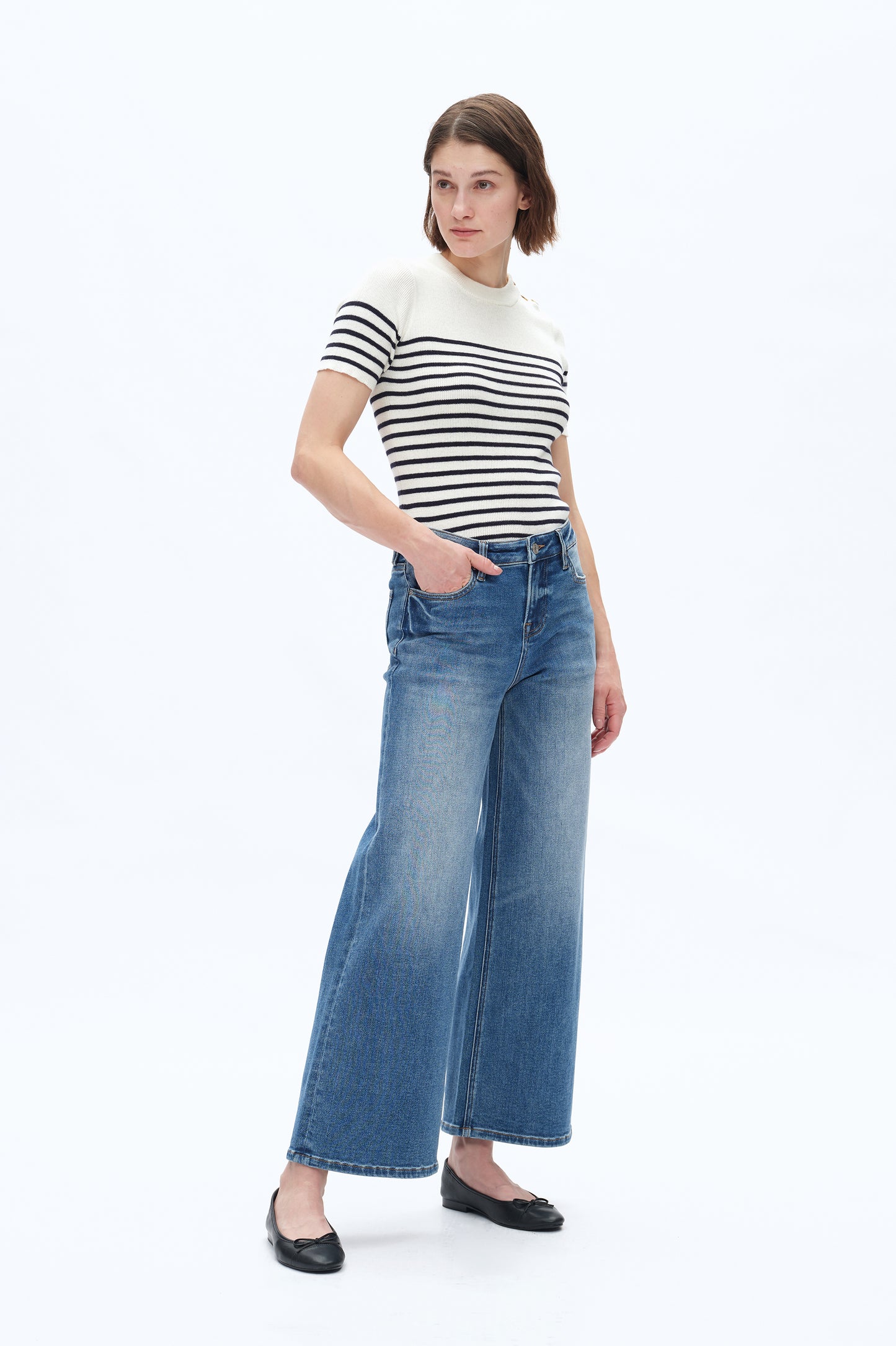 LISA MID RISE WIDE LEG
