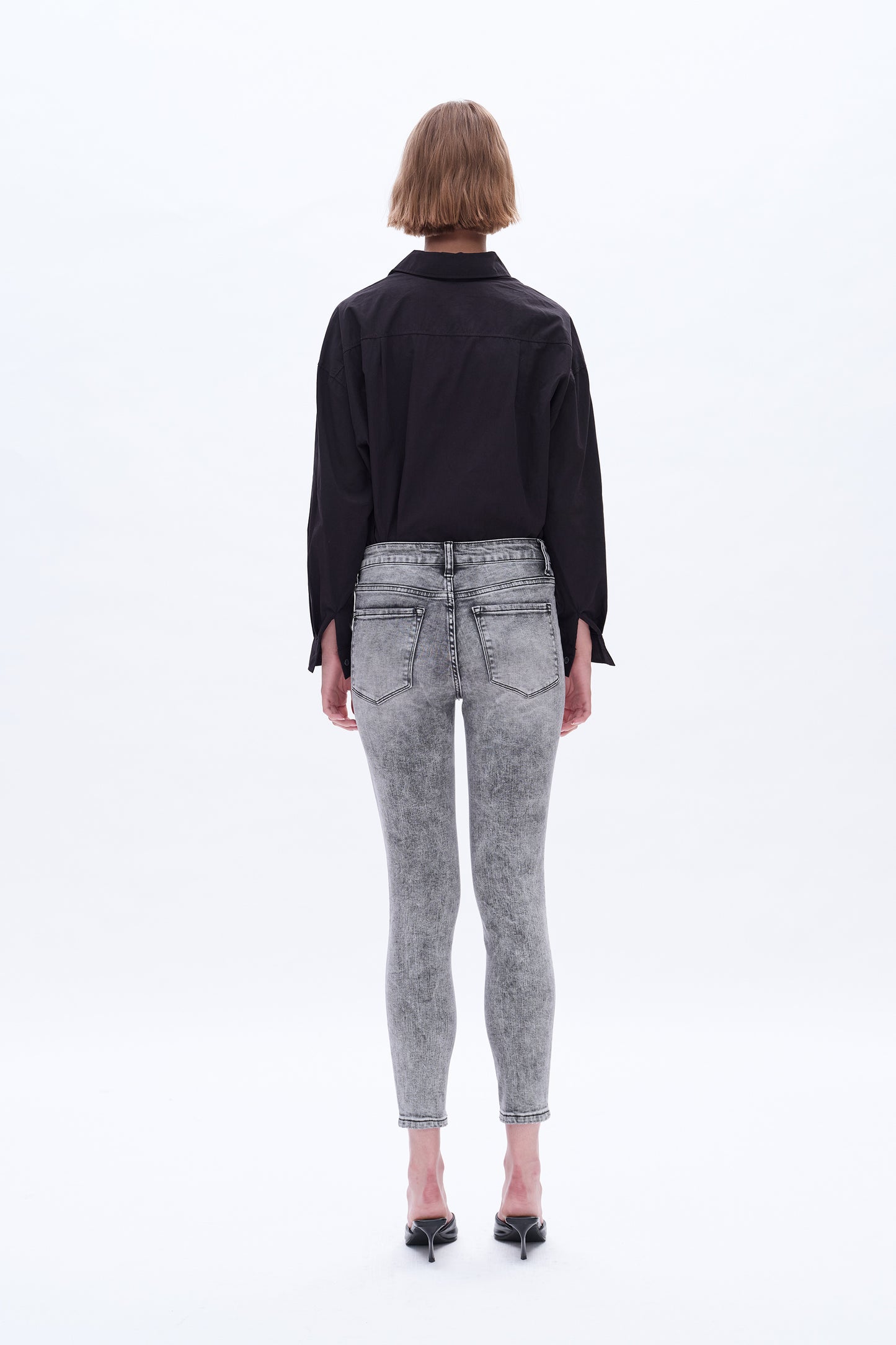 MIDDLE RISE ANKLE SKINNY