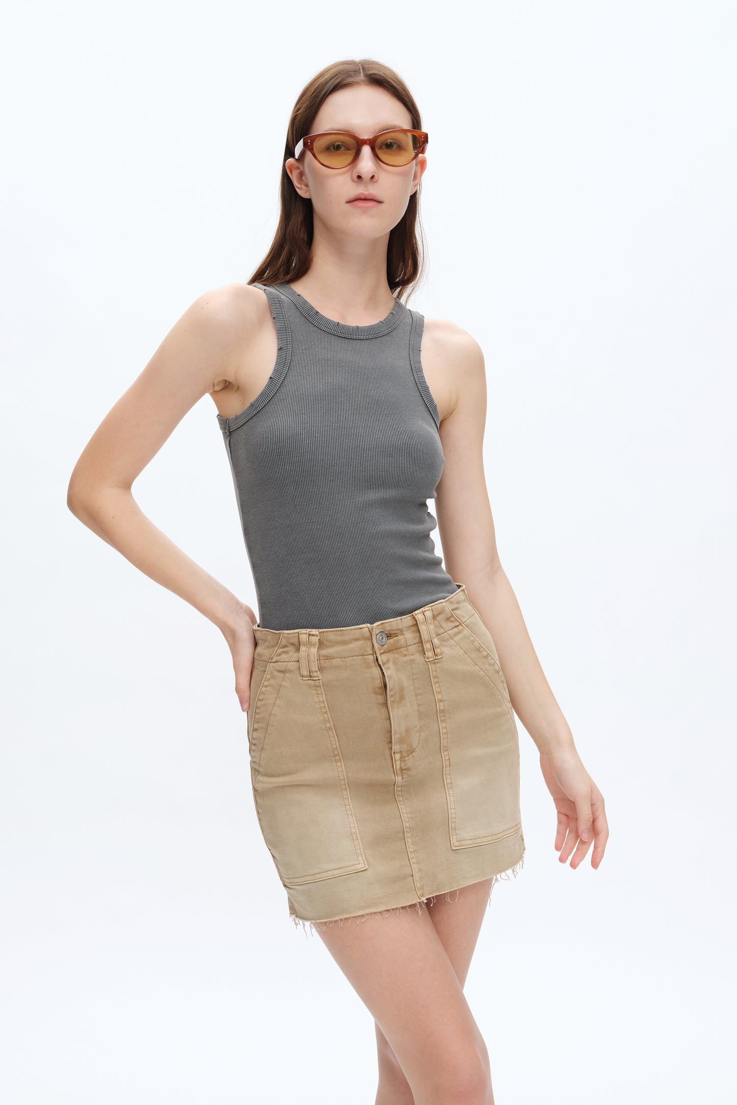 SHORT SKIRT
