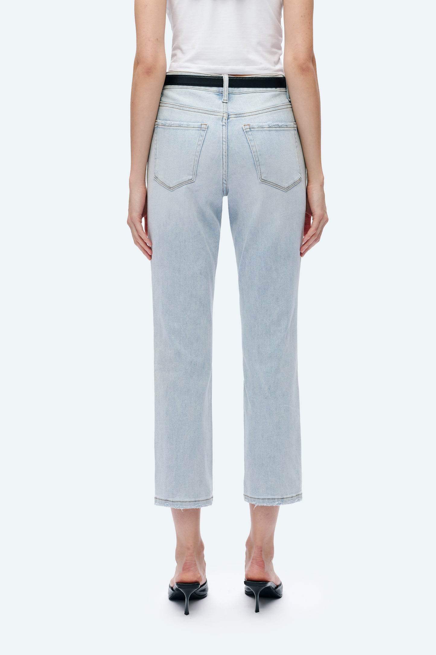 HIGH RISE STRAIGHT LEG