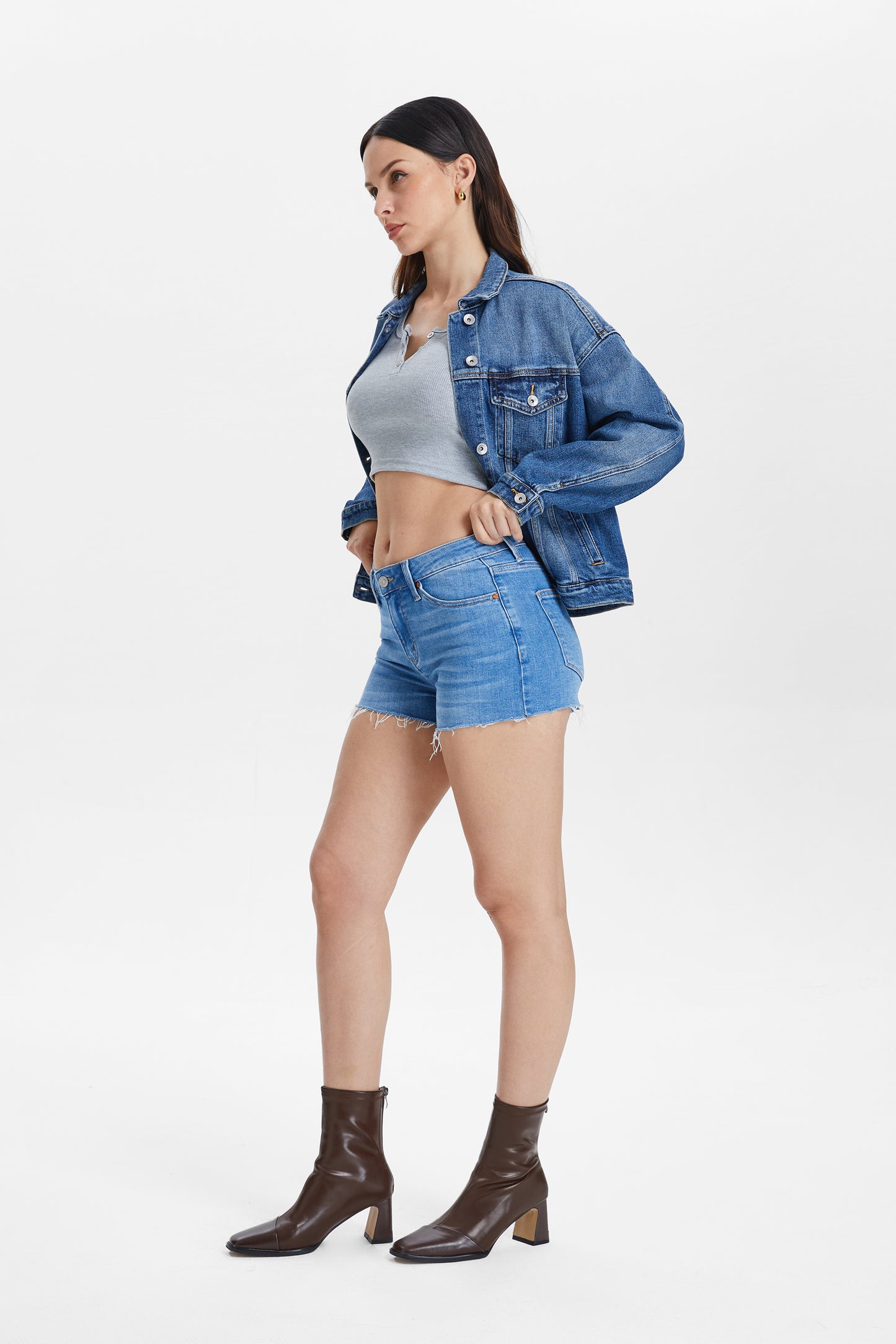 HIGH RISE SHORTS