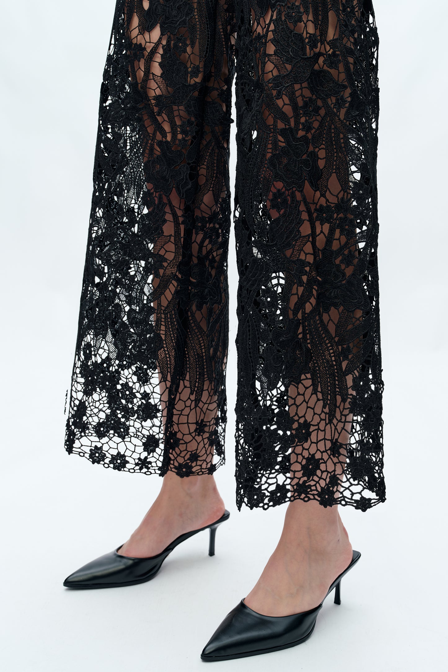 HIGH RISE LACE WIDE LEG