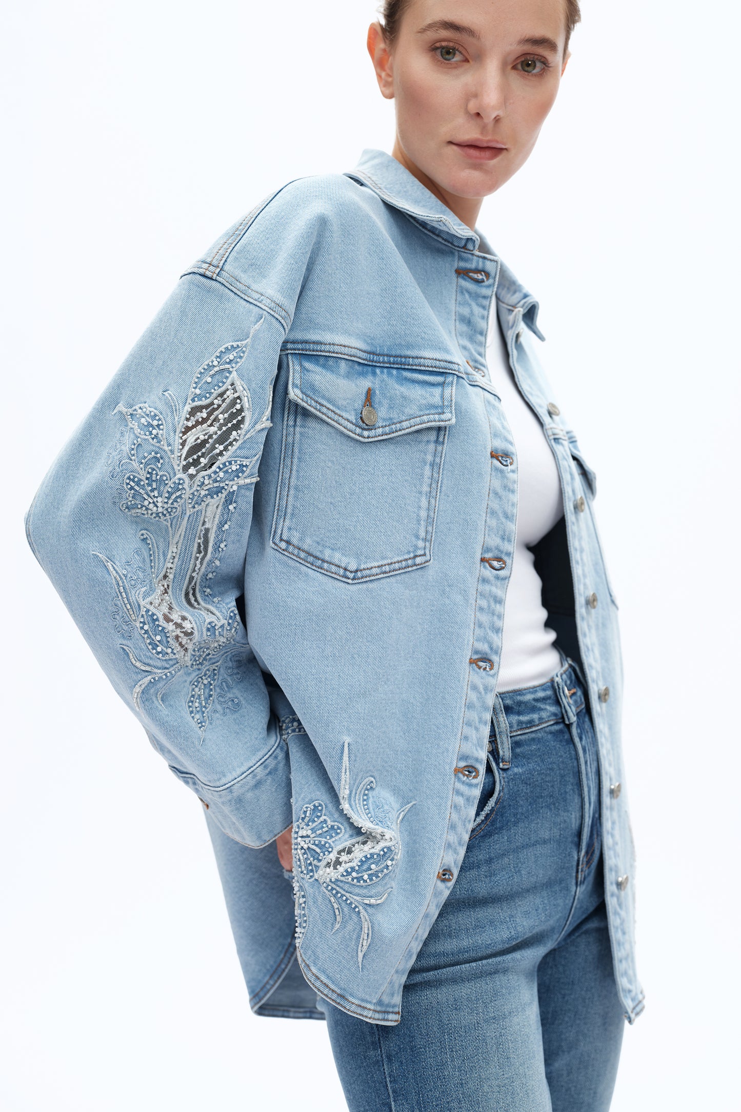 EMBROIDERED SHIRT