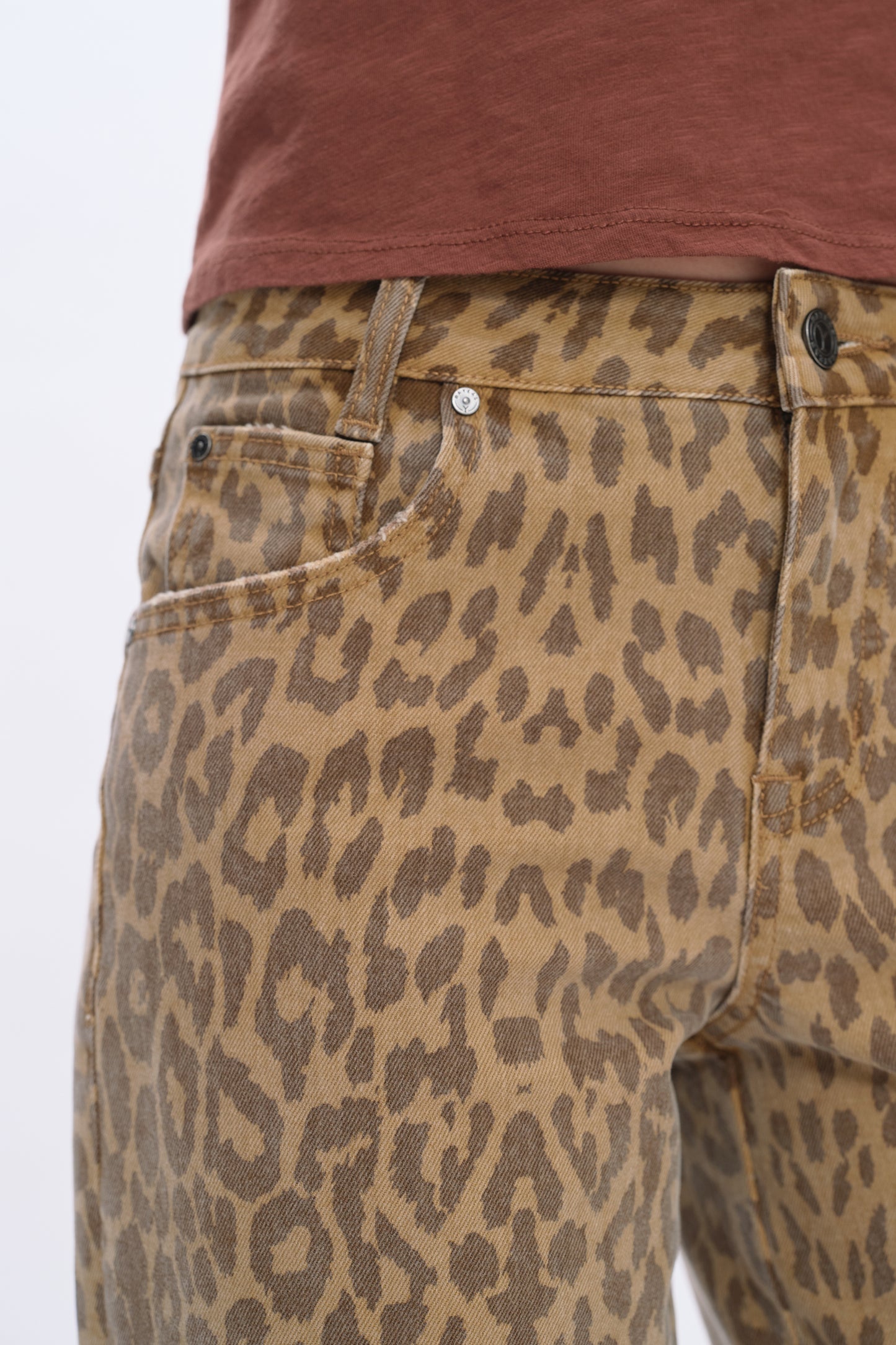 MID RISE LEOPARD STRAIGHT