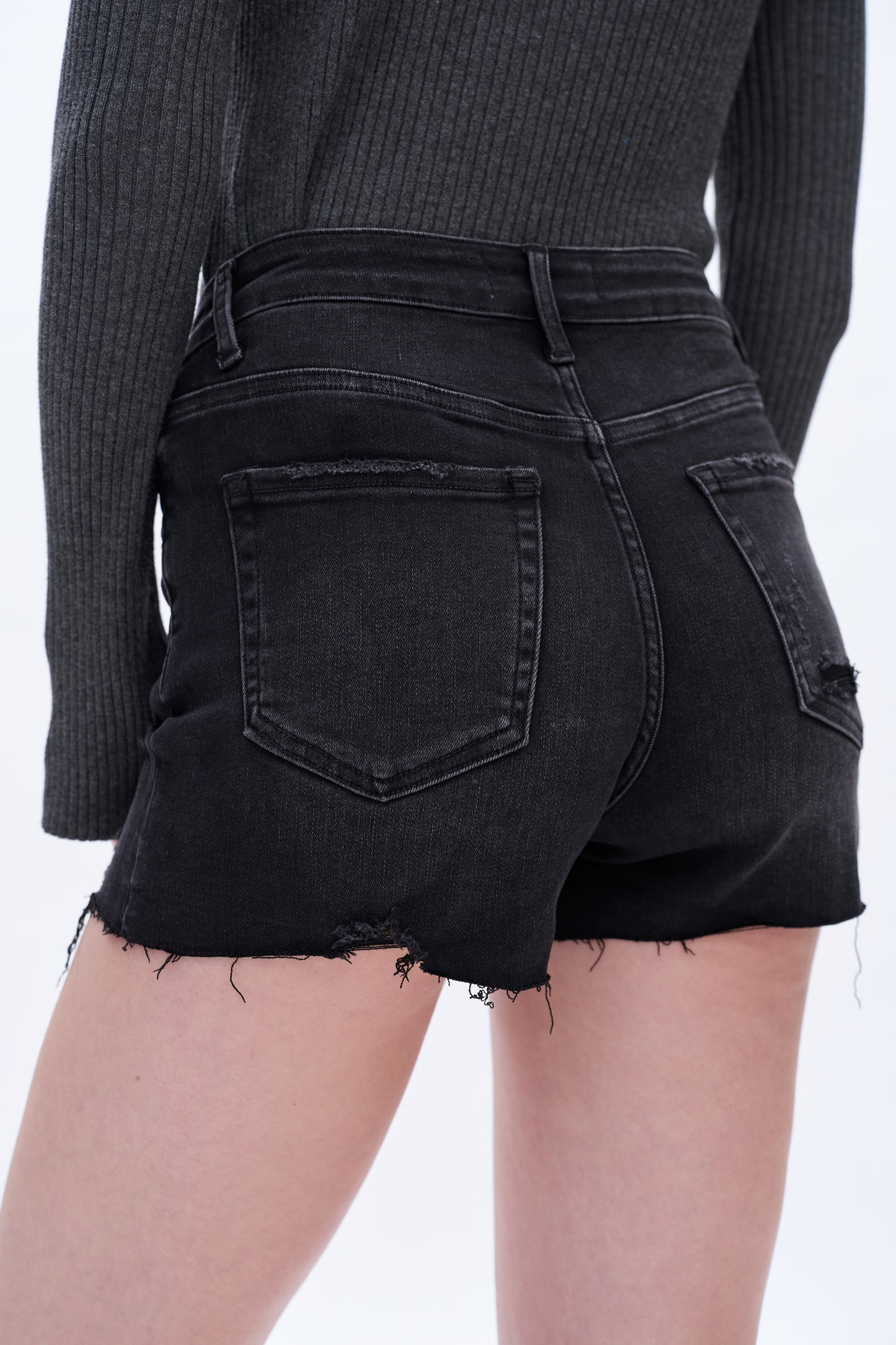 MID RISE SHORTS