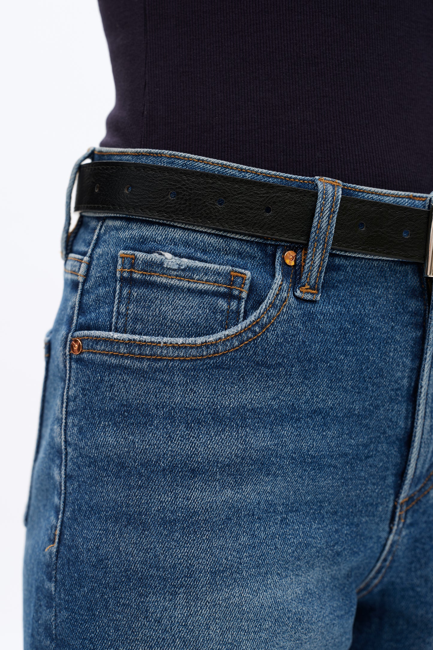 HIGH RISE SHORT