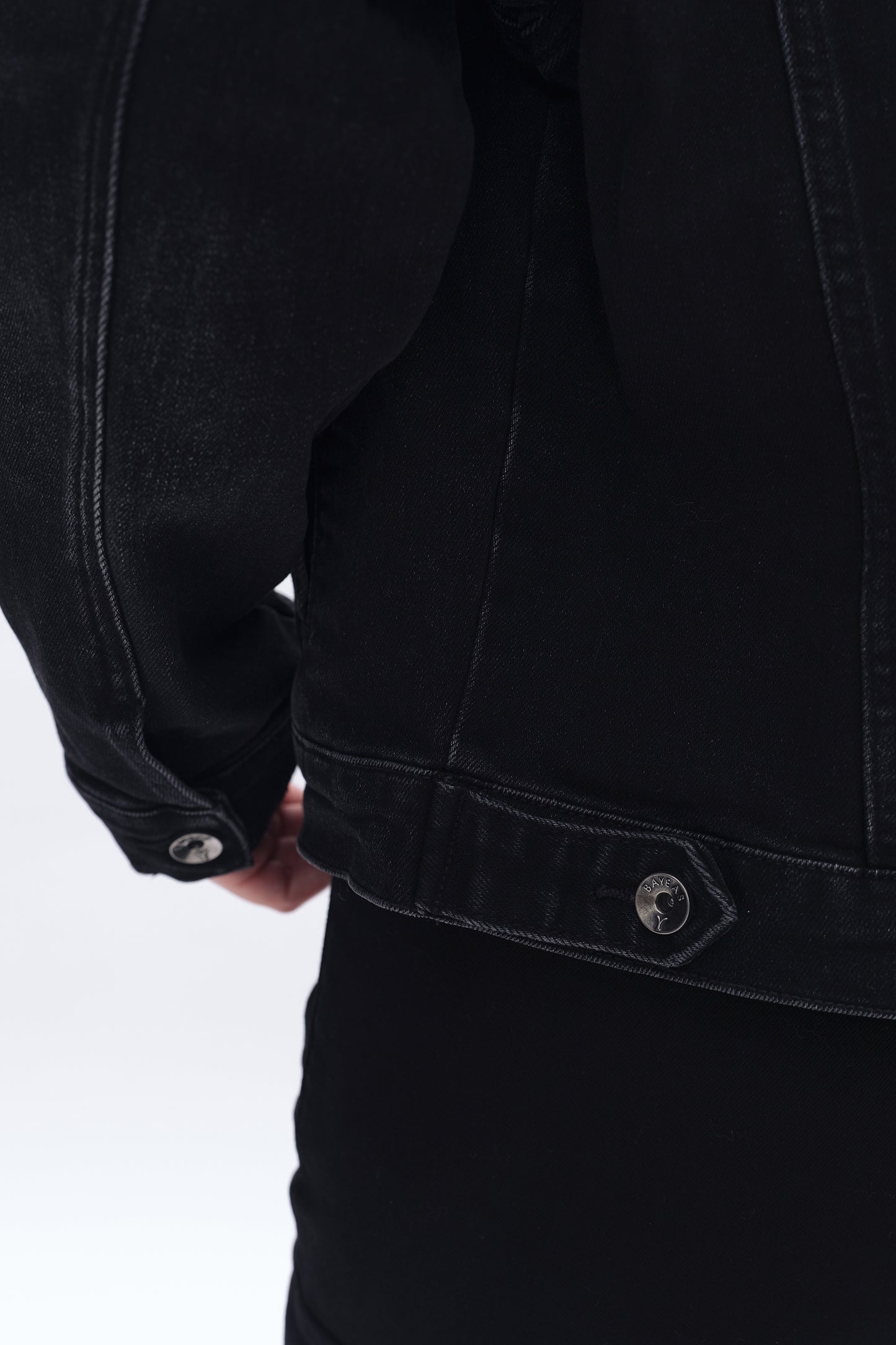 OVERSIZED JACKET