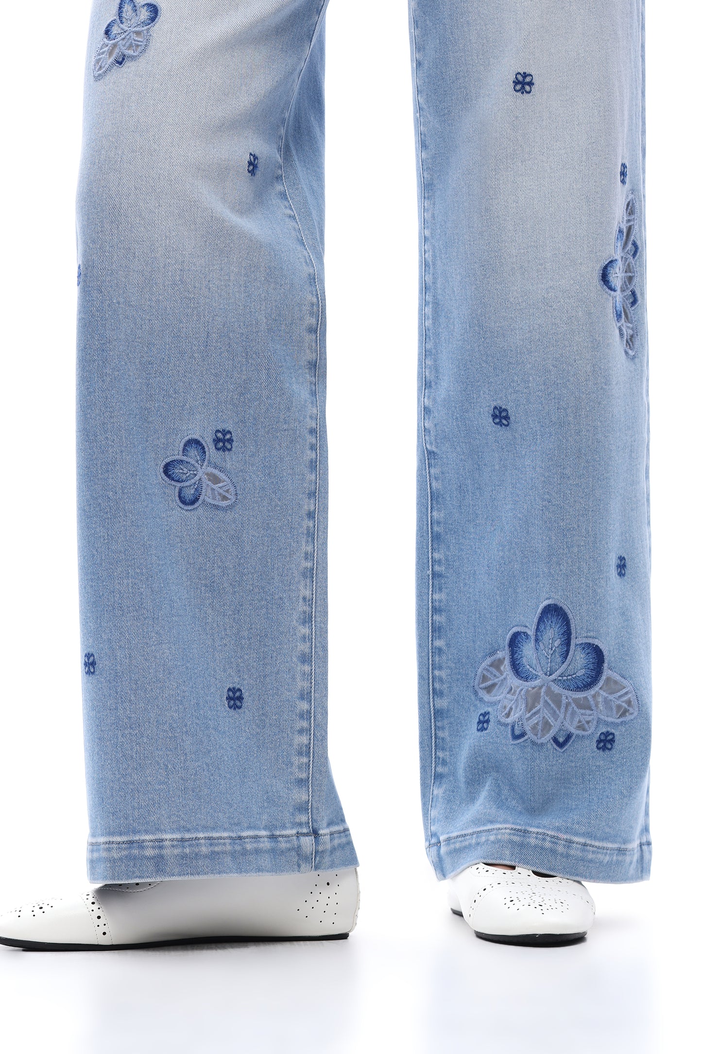 DUBLIN MID RISE STRAIGHT JEANS