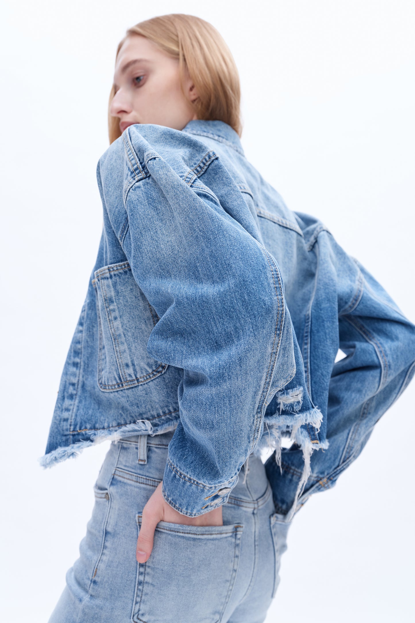 LONG SLEEVE JACKET