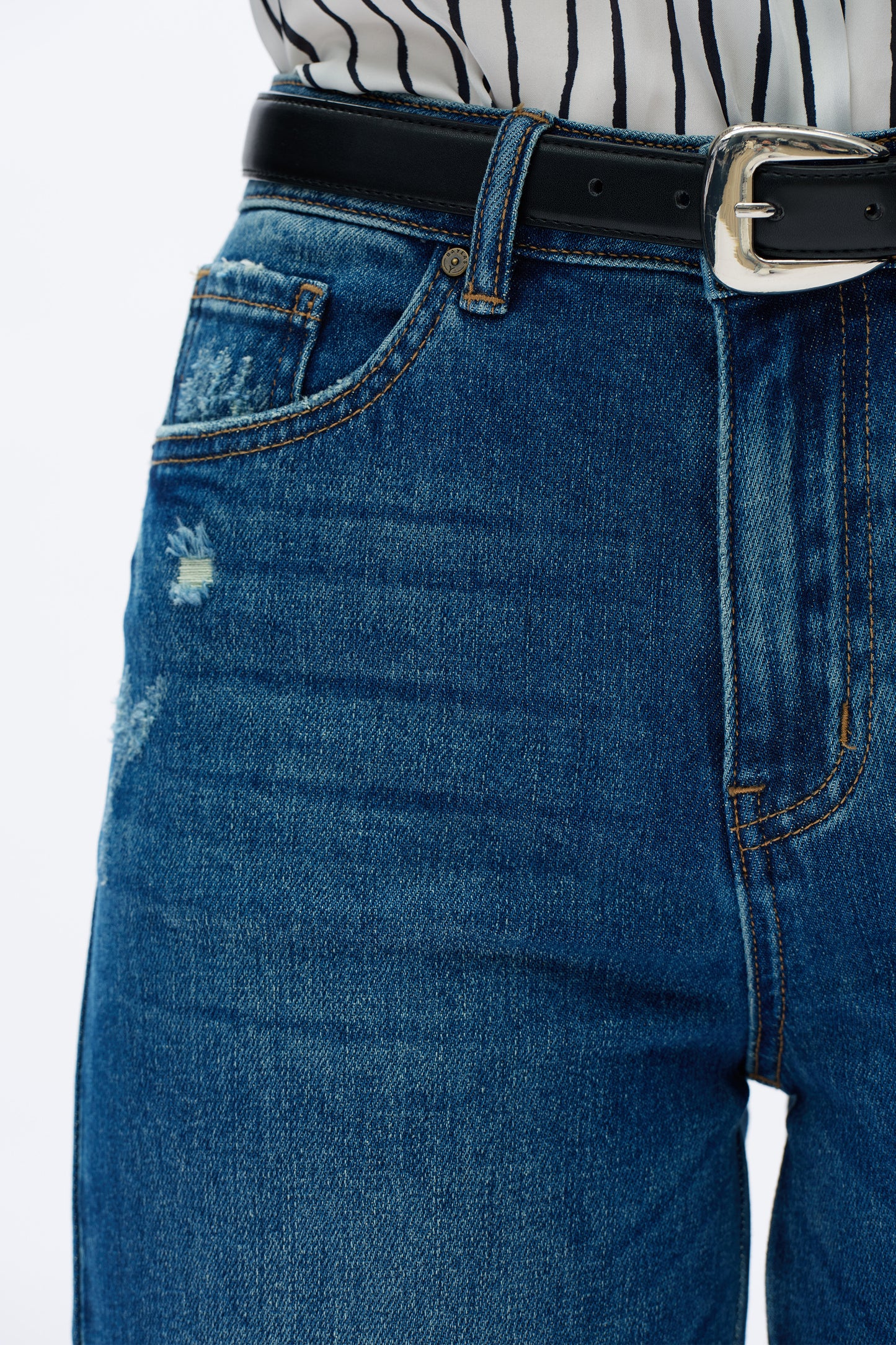 HIGH RISE RELAXED STRAIGHT LEG