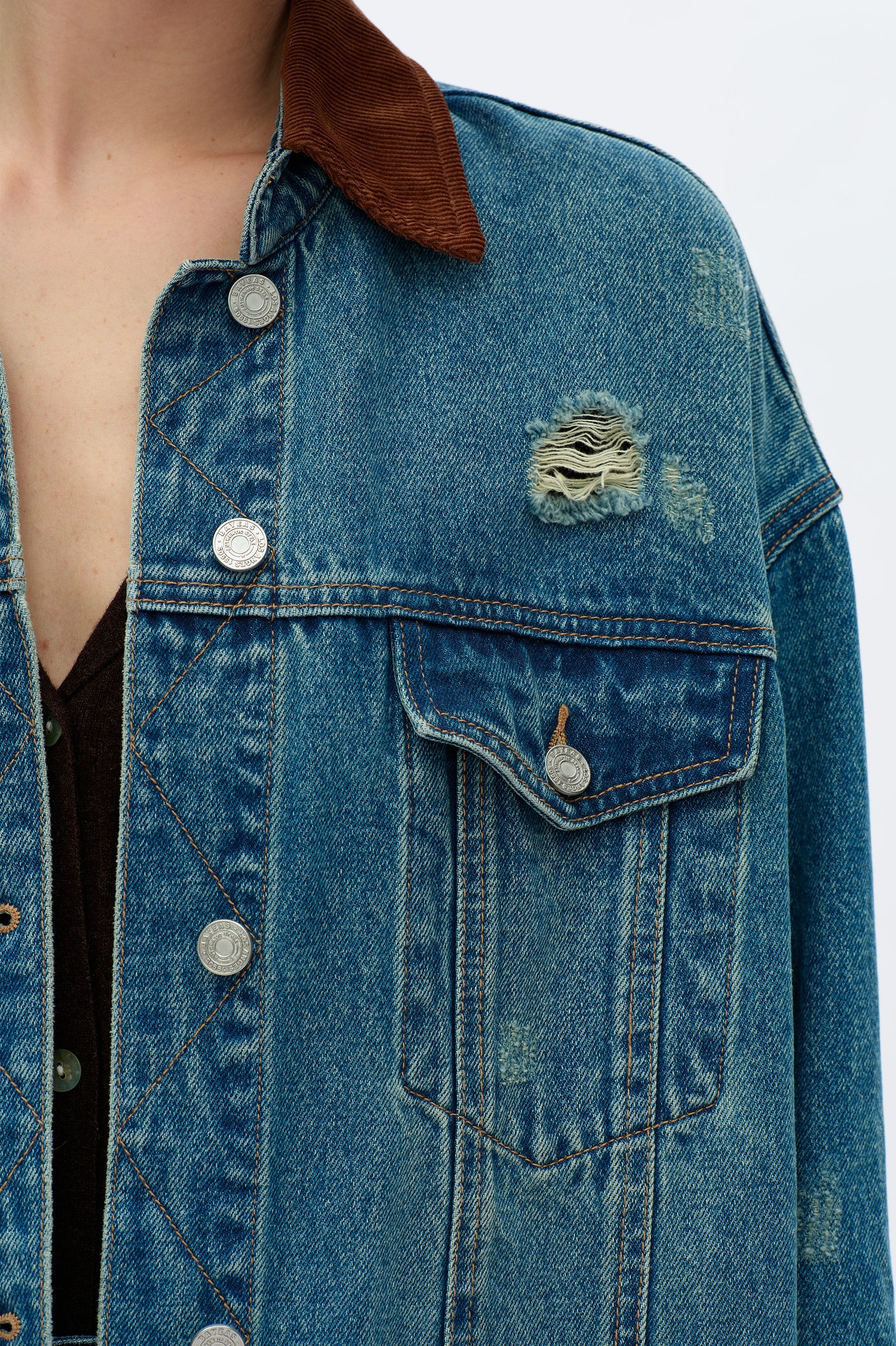 LOOSE FITTING JACKET