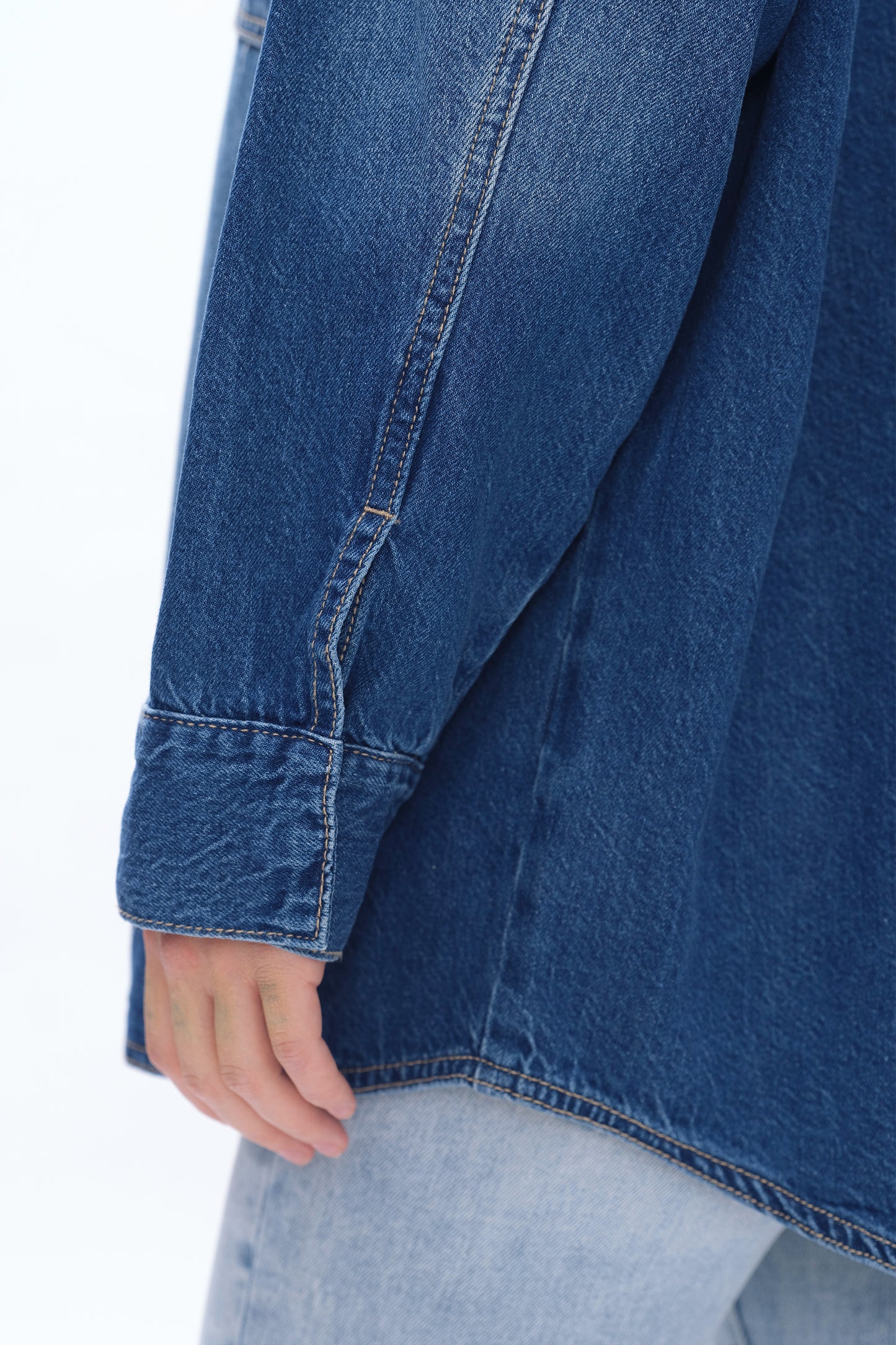OVERSIZED SHIRT JACKET