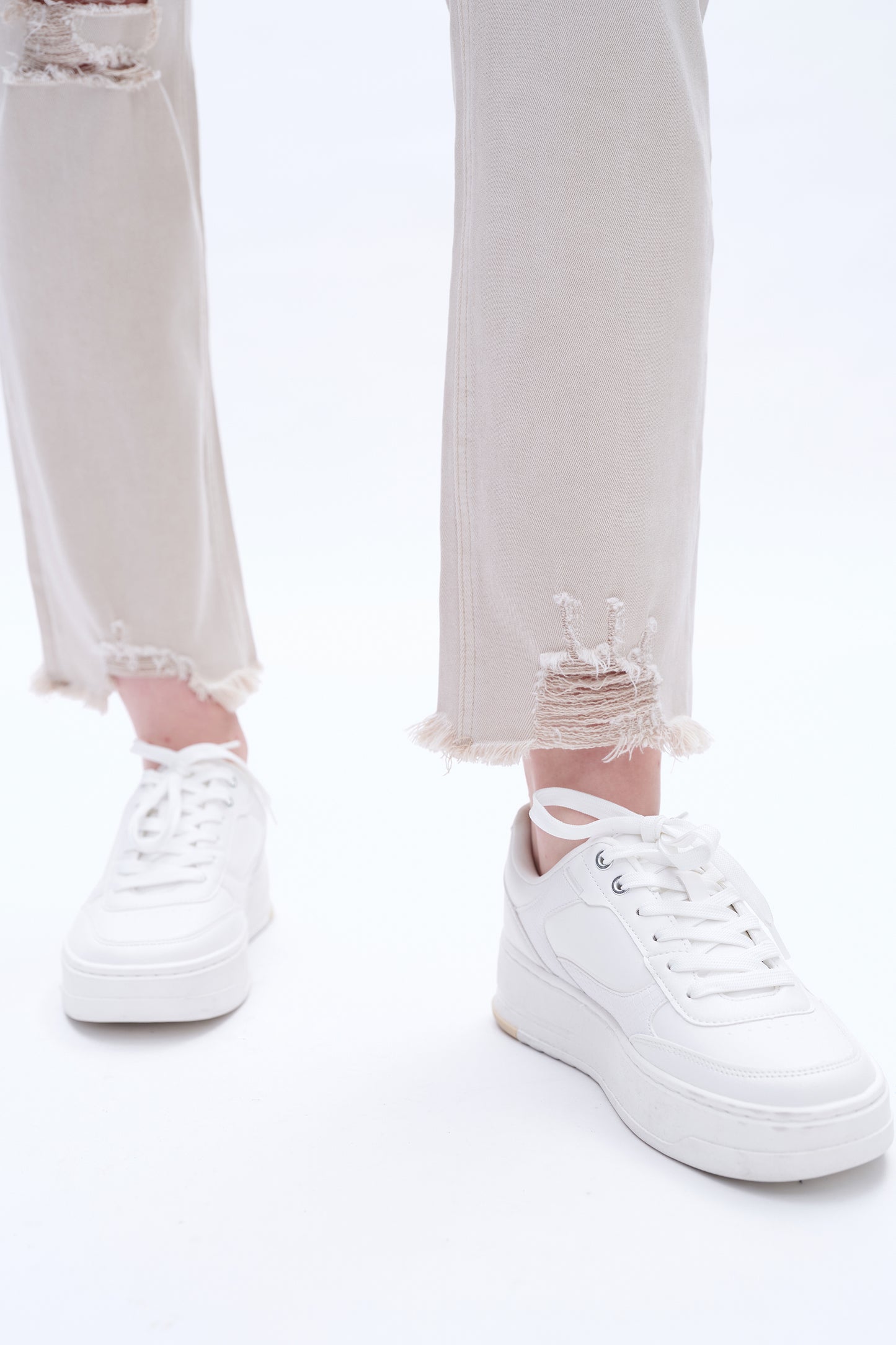 HIGH RISE STRAIGHT LEG