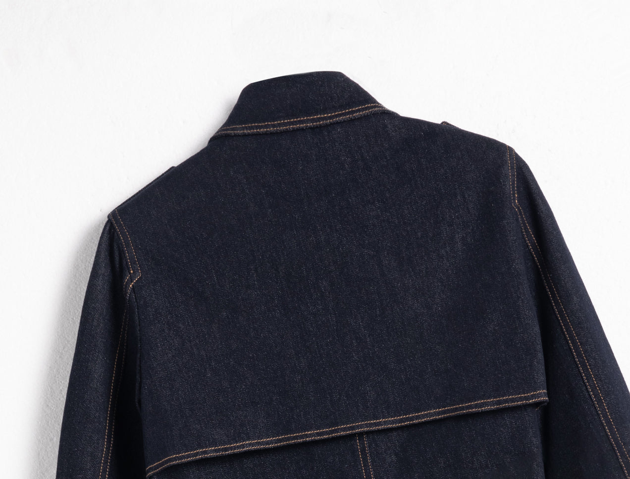 DOUBLE BREASTED TRENCH COAT