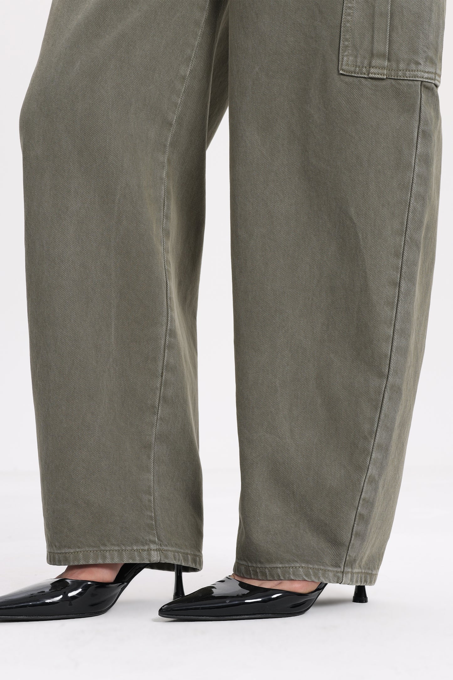 GRETA LOW RISE BARREL