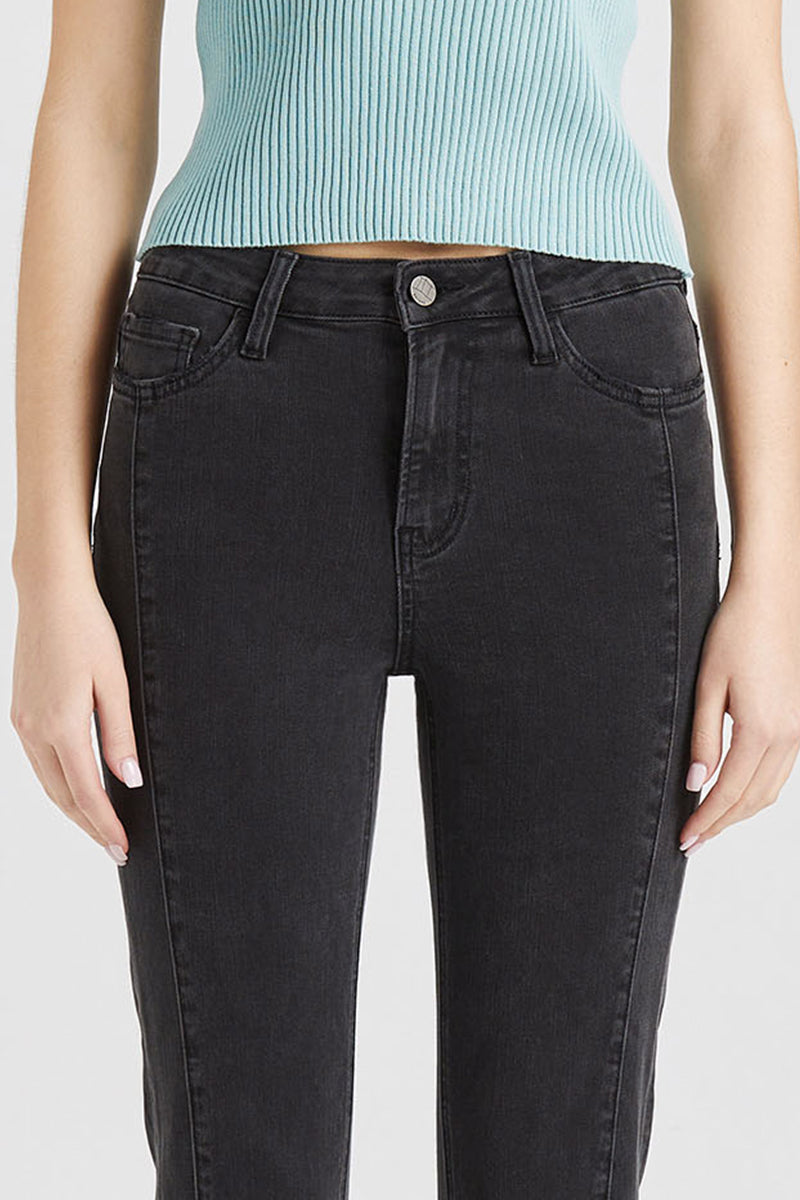 MID RISE STRAIGHT LEG