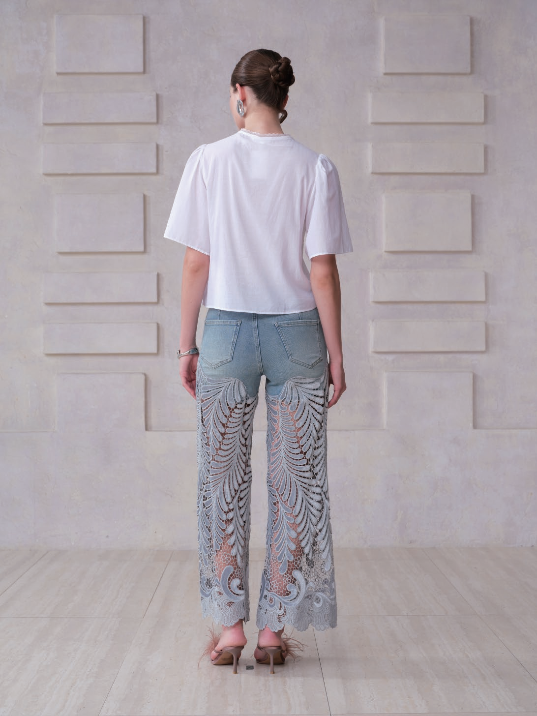 NEW YORK HIGH RISE FLARED WIDE LEG FULL JEANS BYW8426