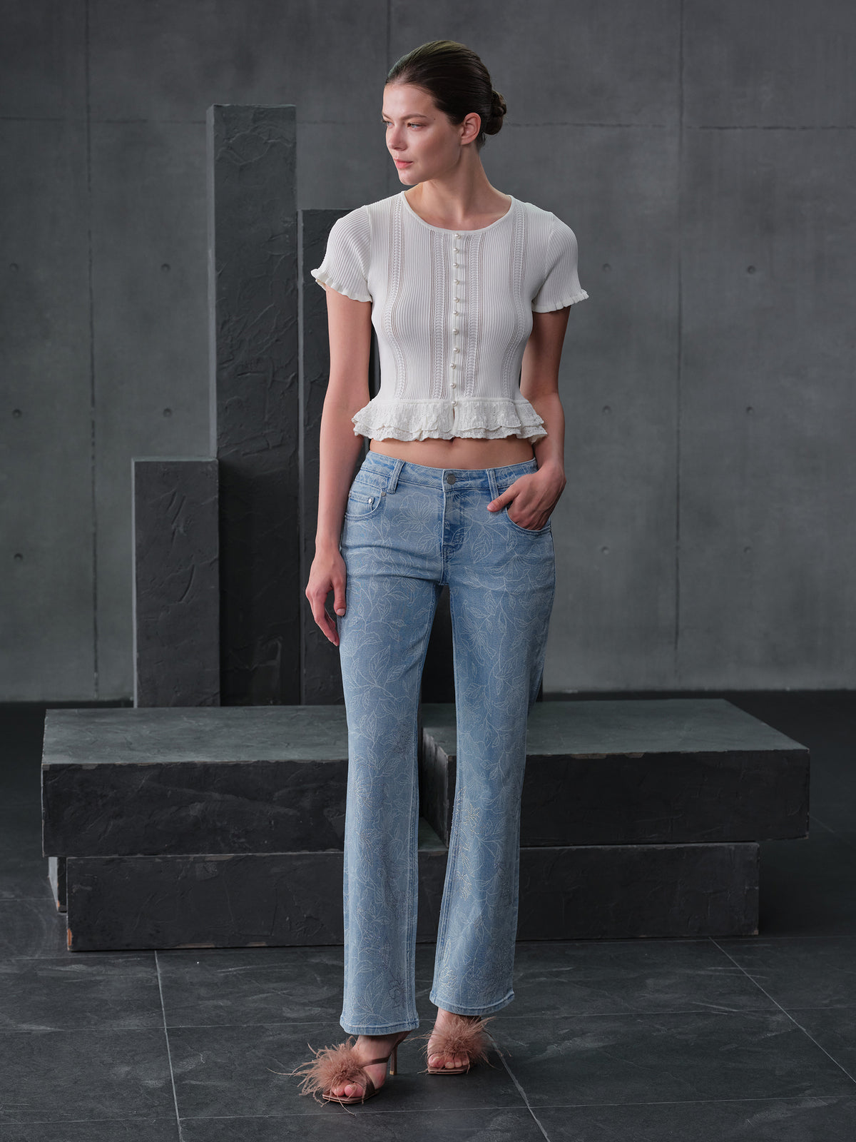 HONG KONG MID RISE STRAIGHT FULL JEANS BYT5367