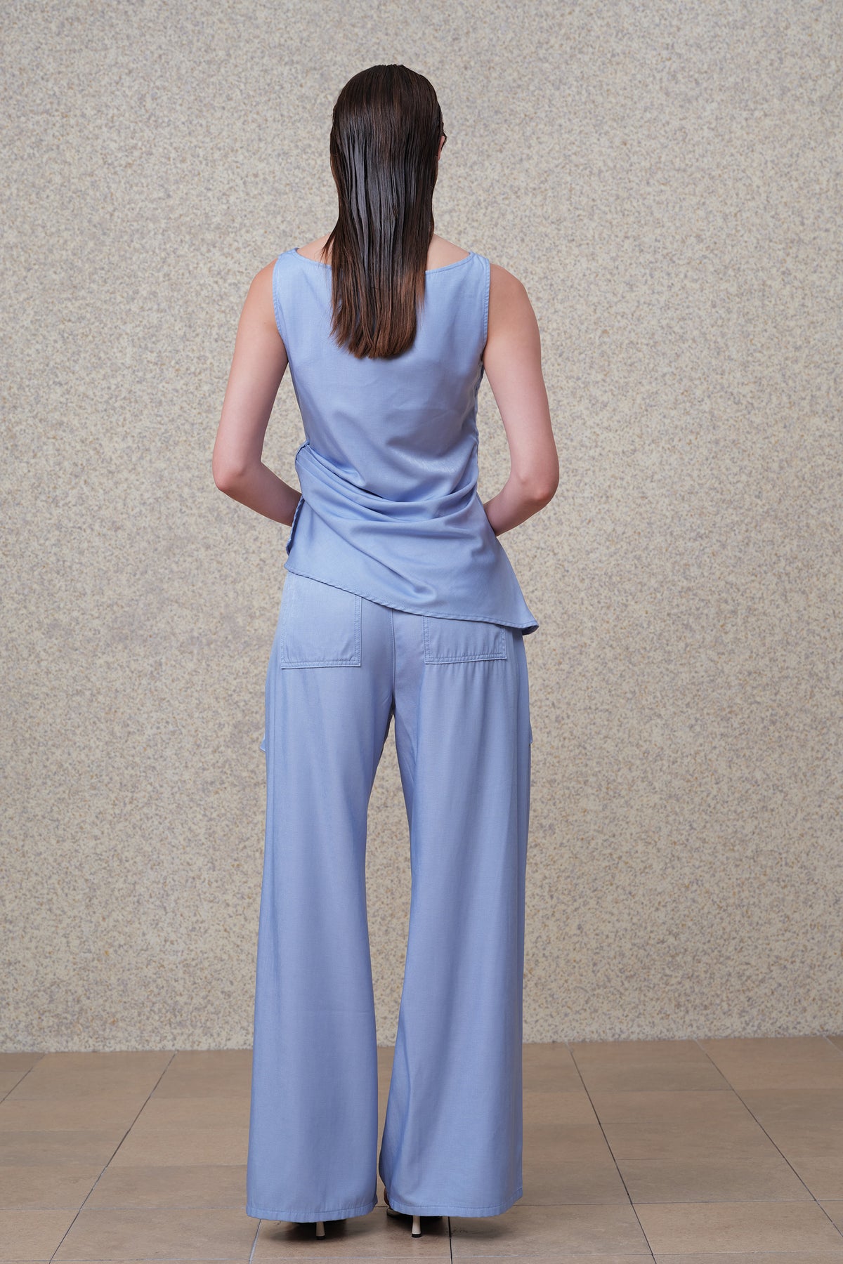 NEW YORK M-HIGH RISE SLOUCHY WIDE LEG TALL JEANS BYW8437