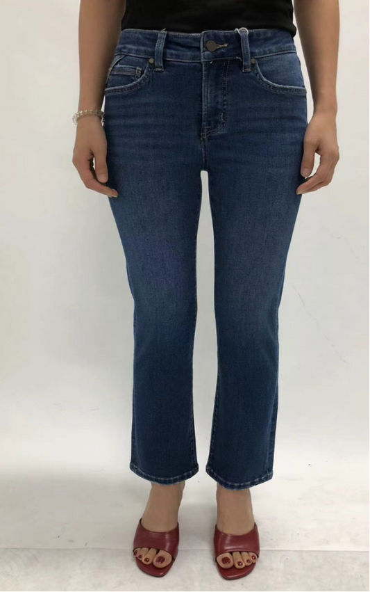 HONG KONG MID RISE SLIM STRAIGHT JEANS BYT5360