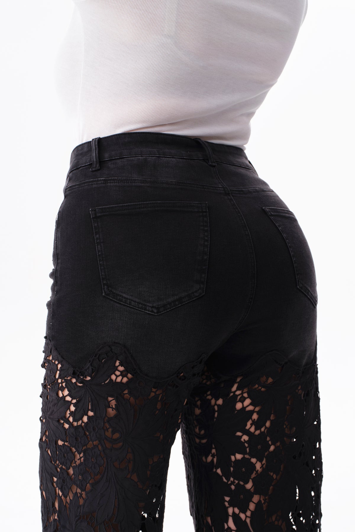 PLUS NEW YORK 30" FLORAL