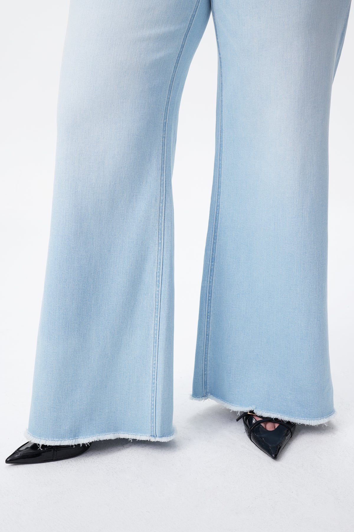 PLUS MID RISE WIDE LEG