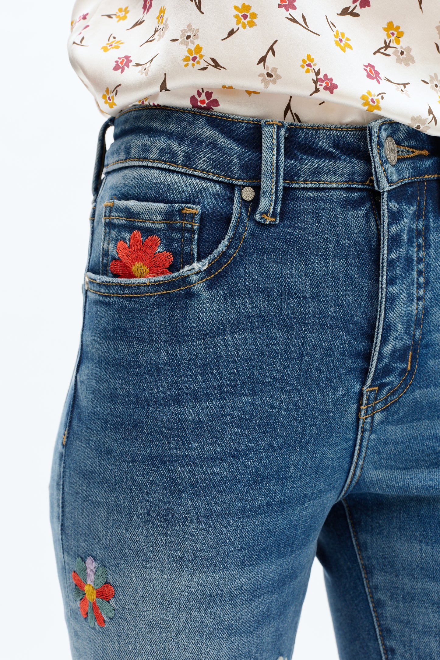 FLORA MID RISE BOOTCUT
