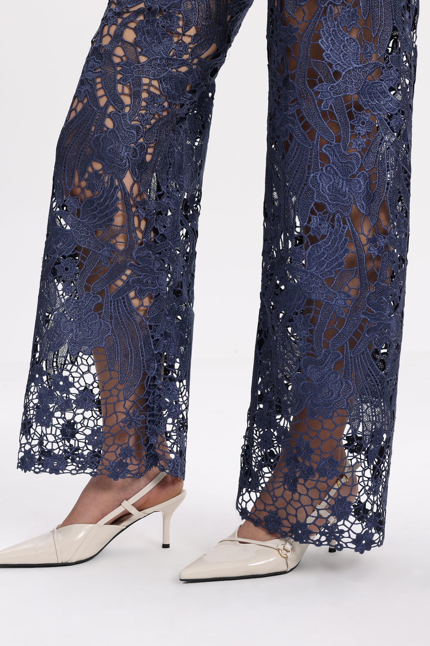 HIGH RISE LACE PANTS WITH RHINESTONE