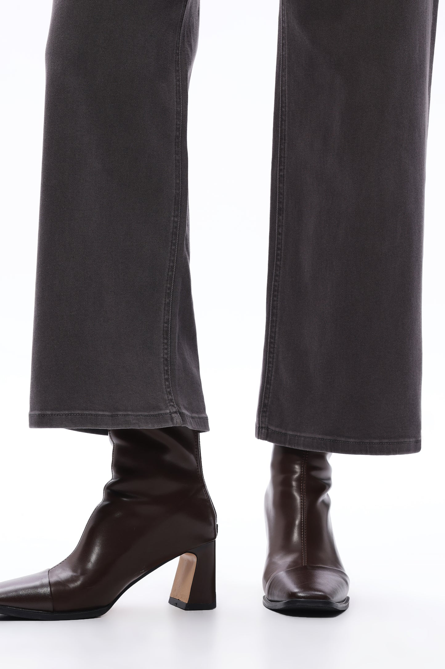 PLUS MID RISE STRAIGHT BYT5198-P GRAY