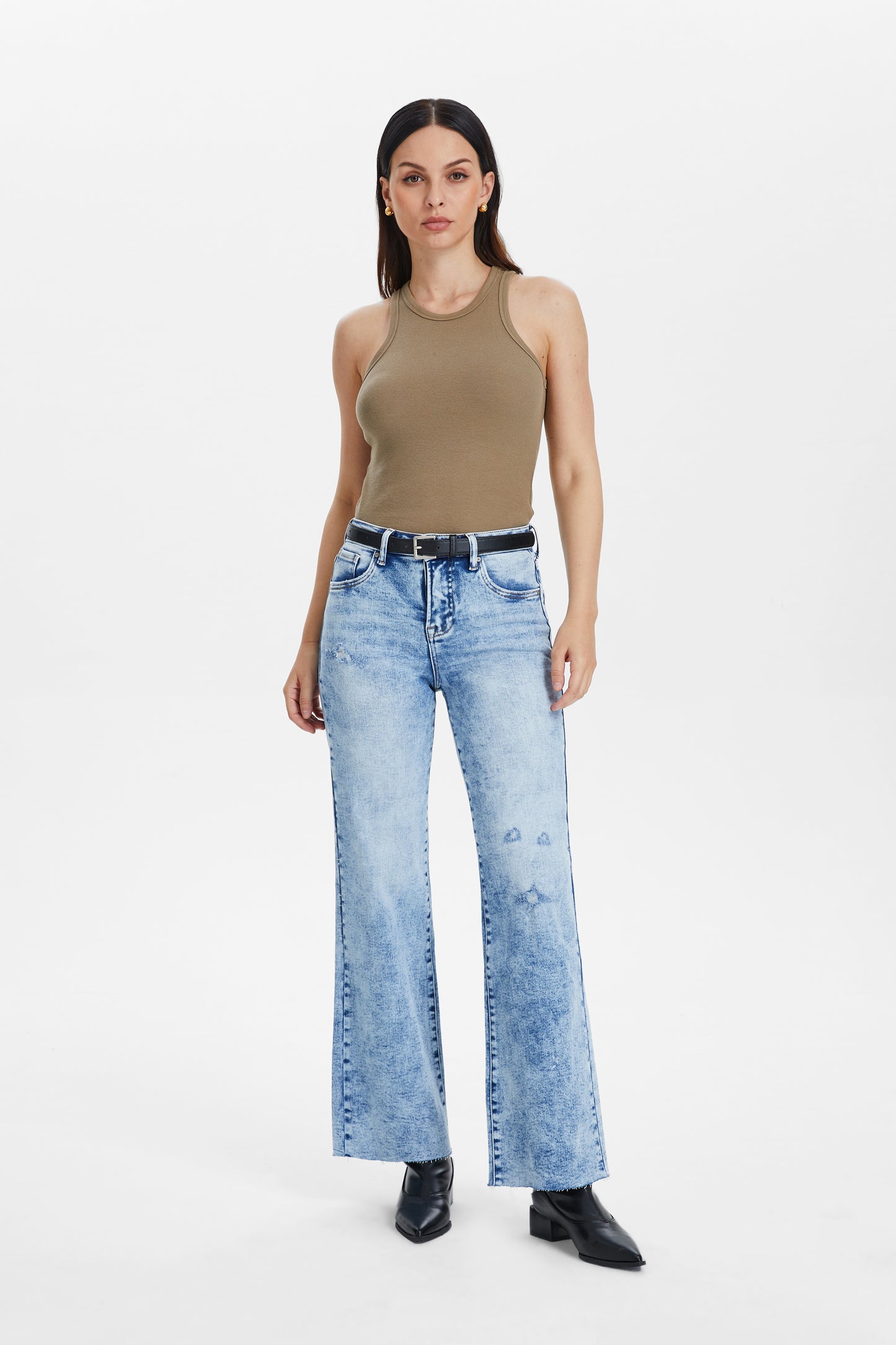 HIGH RISE WIDE LEG JEANS WITH RAW HEM BYW8124 SNOWDREAMS