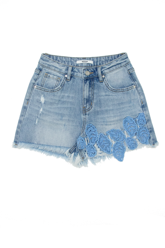 MID RISE EMBROIDERED DENIM SHORT BYH6135 (BYWR014) LIGHT BLUE