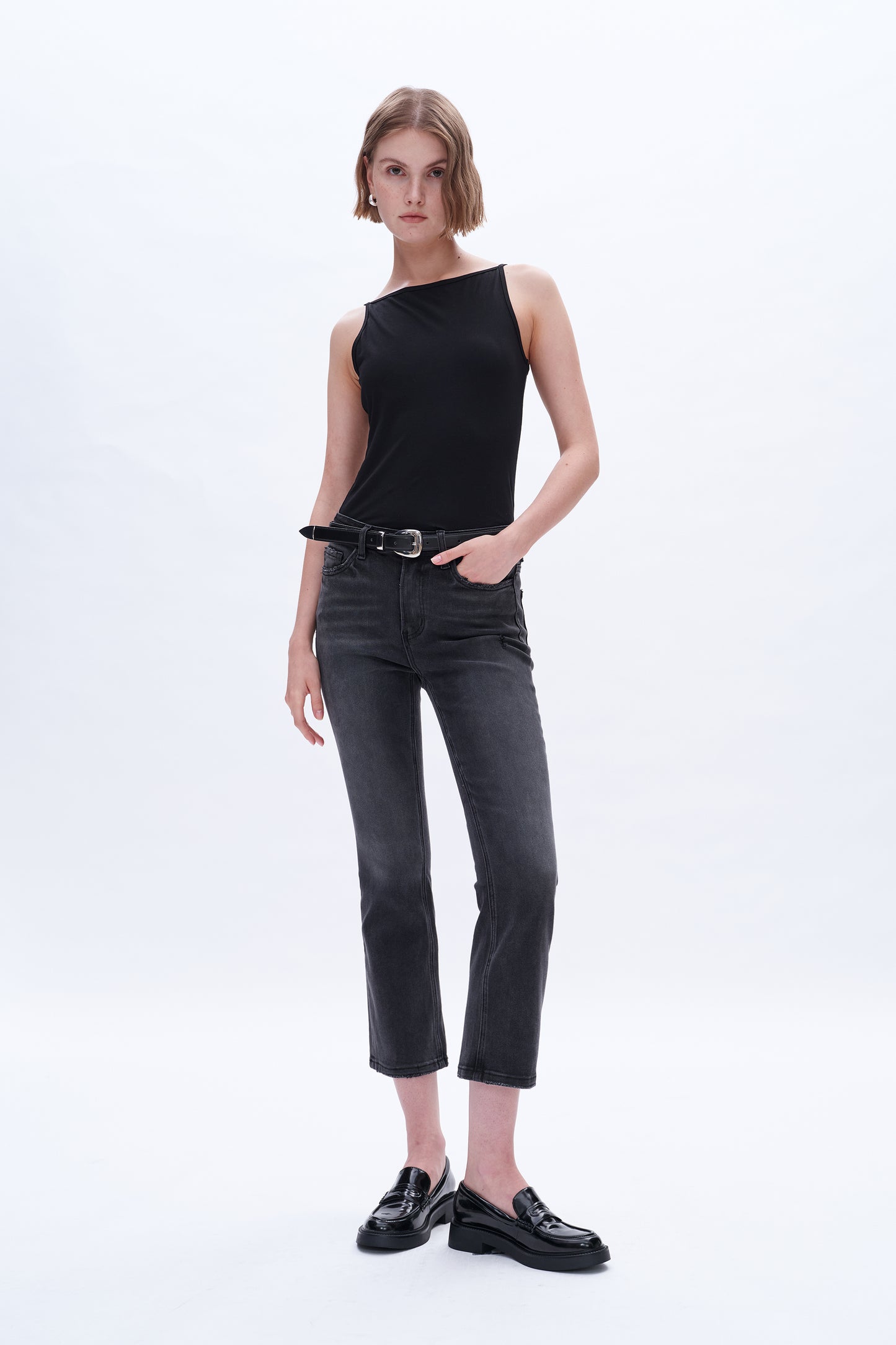 HIGH RISE CROP FLARE