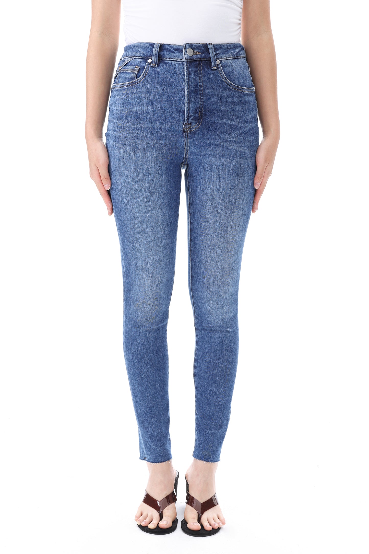 VIENNA ULTRA HIGH RISE SKINNY ANKLE JEANS BYS2159
