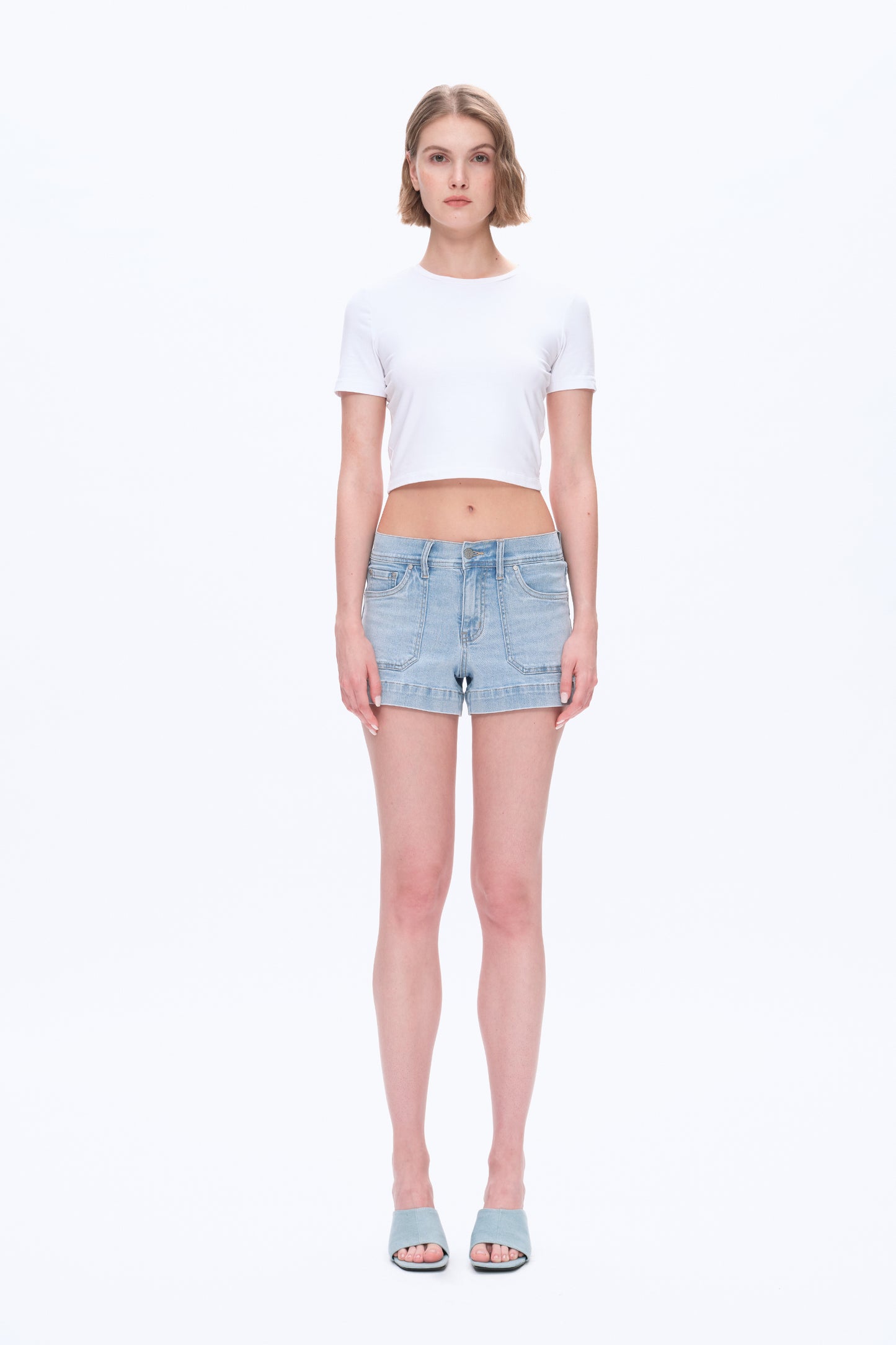 MID RISE DENIM SHORTS BYH6112 (BYMJ181) LIGHT BLUE