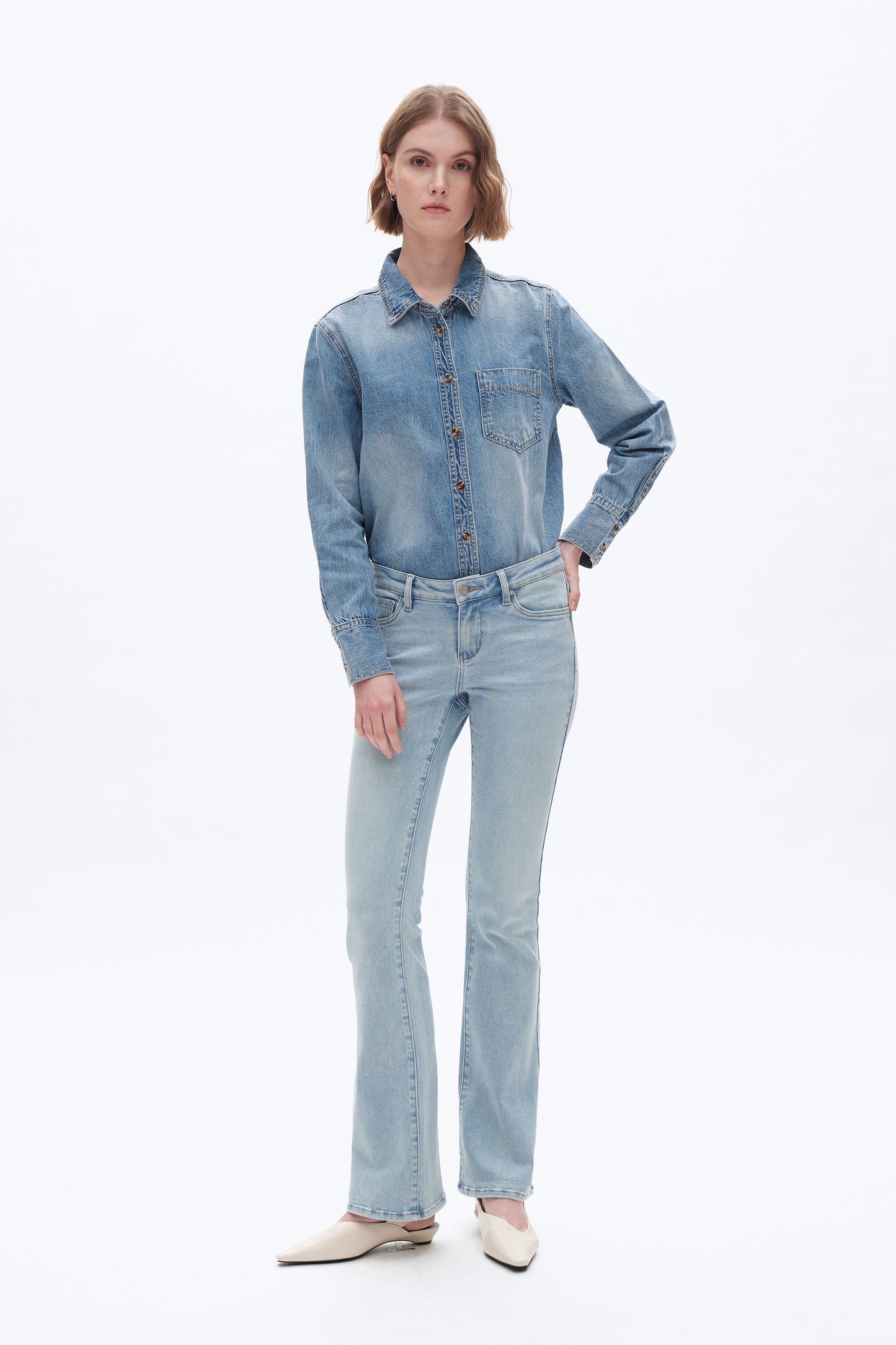 LOW RISE BOOTCUT DENIM JEANS BYF1167 (BYHE267) LIGHT BLUE